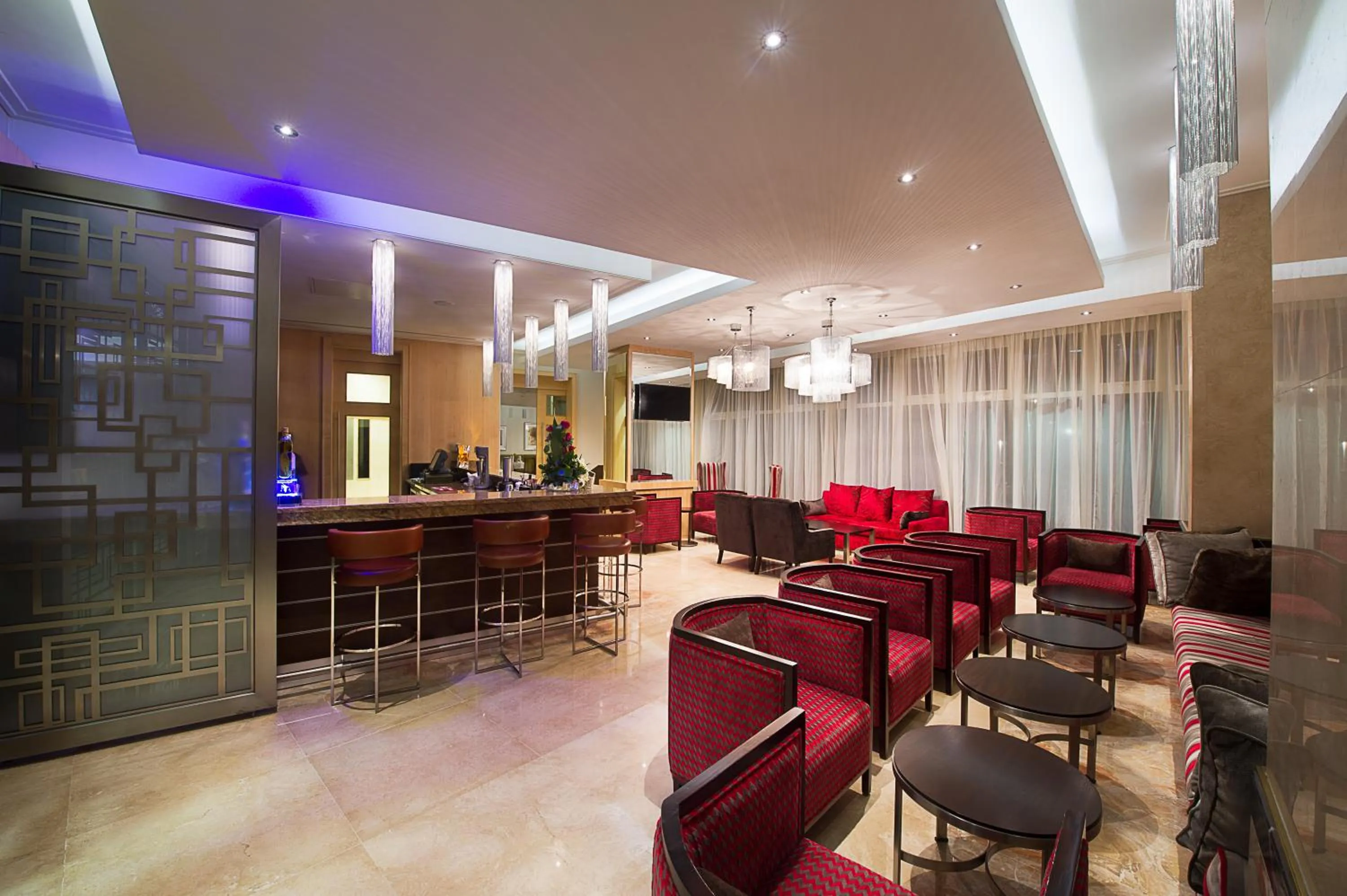 Lounge or bar in The George Hotel