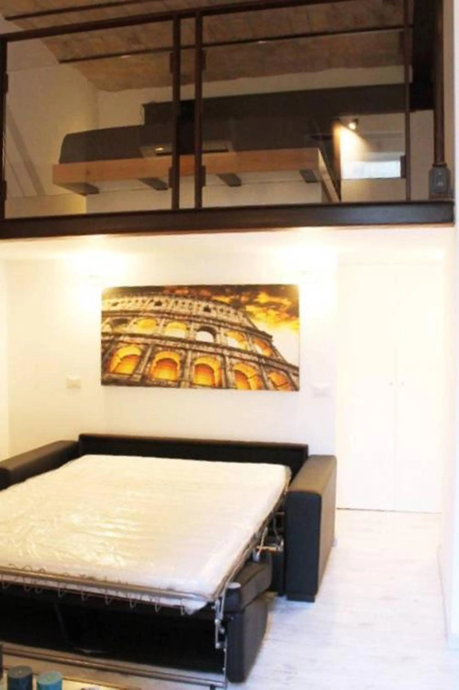 Bedroom, Bed in Inner House