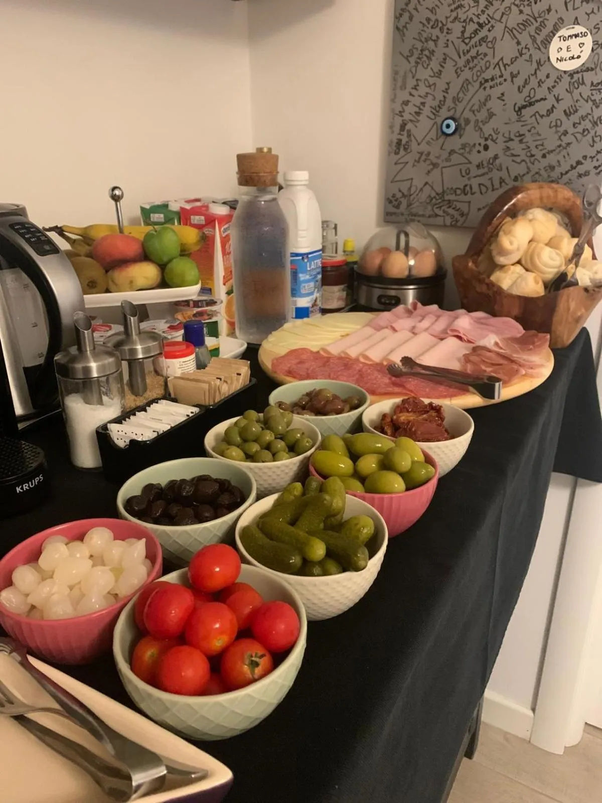 Food and drinks in B&B Fortuny