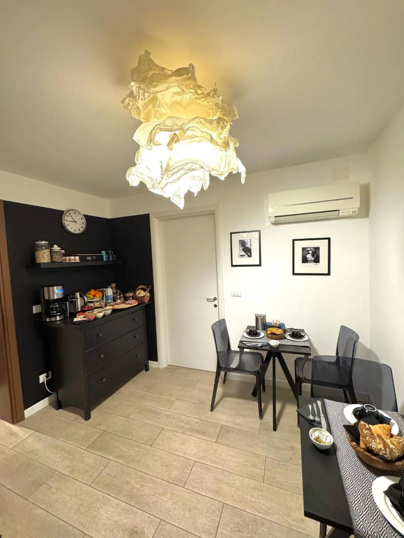 Food and drinks in B&B Fortuny