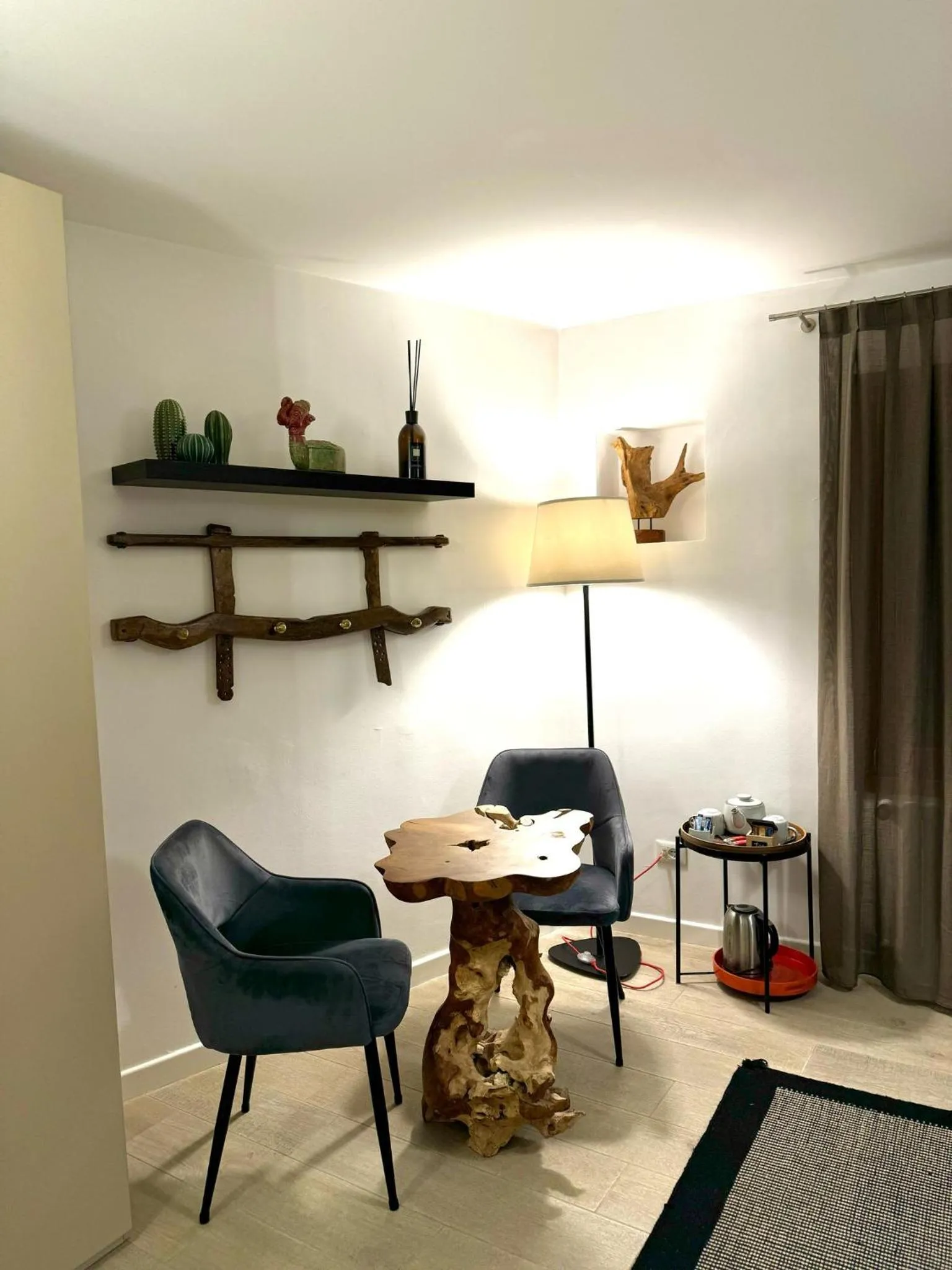 Coffee/tea facilities in B&B Fortuny