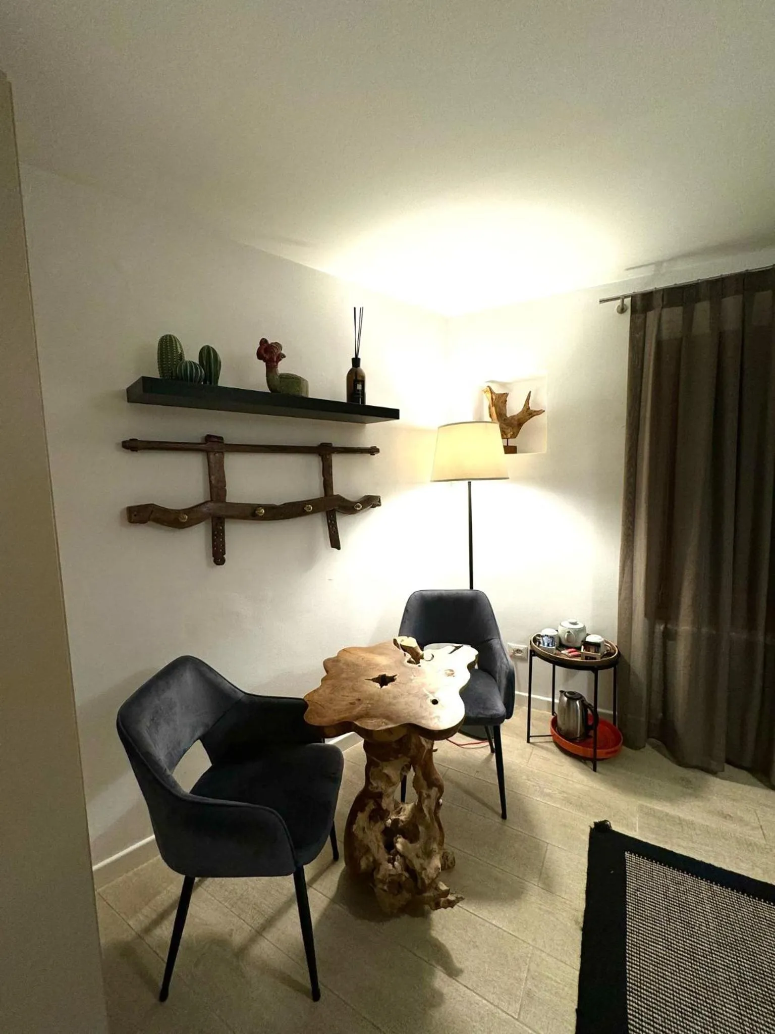 Coffee/tea facilities in B&B Fortuny