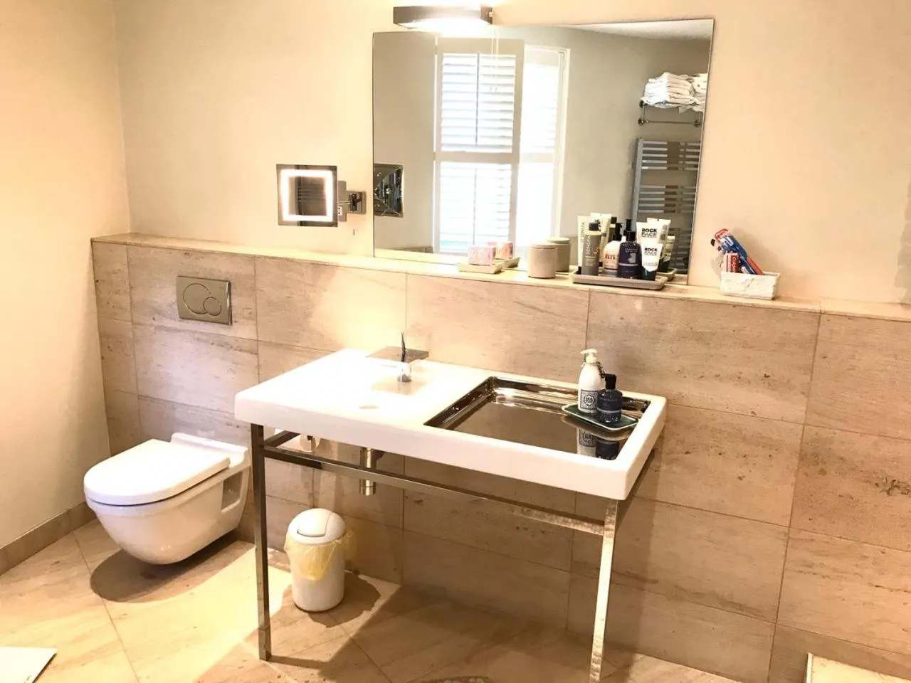 Bathroom in College View