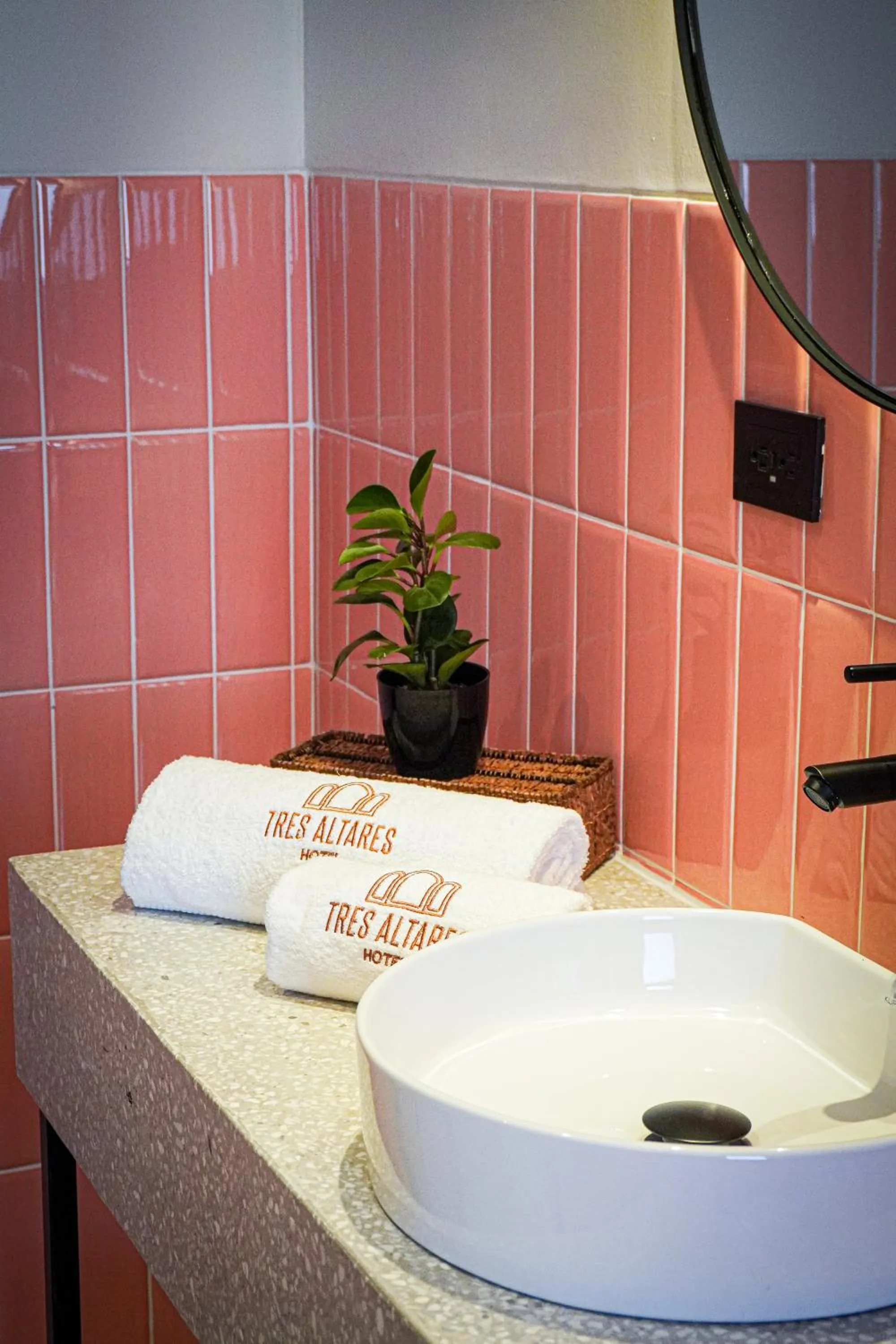 Deluxe Double Room with Two Double Beds in Hotel Tres Altares Sabaneta