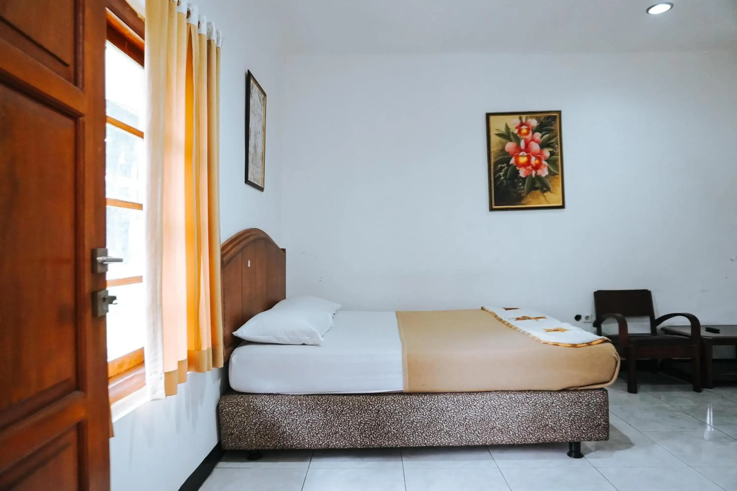 Deluxe Room in wisma green maribaya Deluxe Room in wisma green maribaya