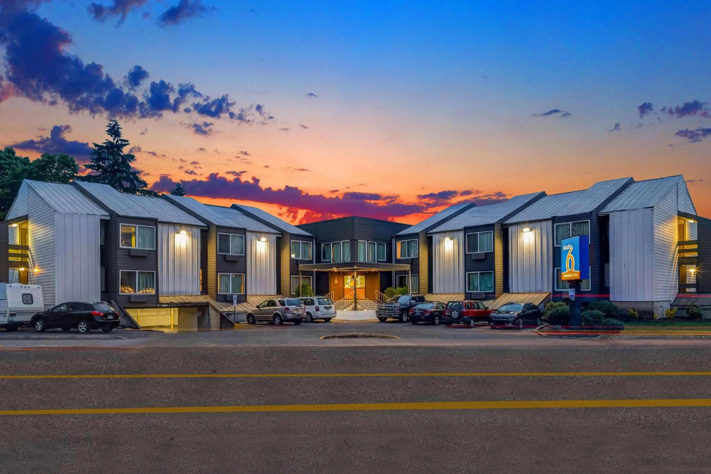 Property building in Studio 6-Portland, OR