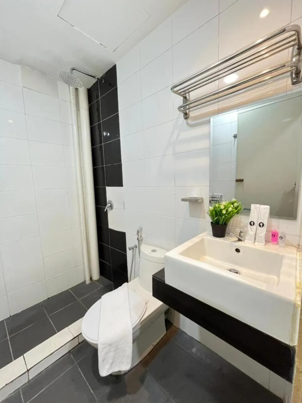 Toilet in AQ Hotel Bukit Bintang