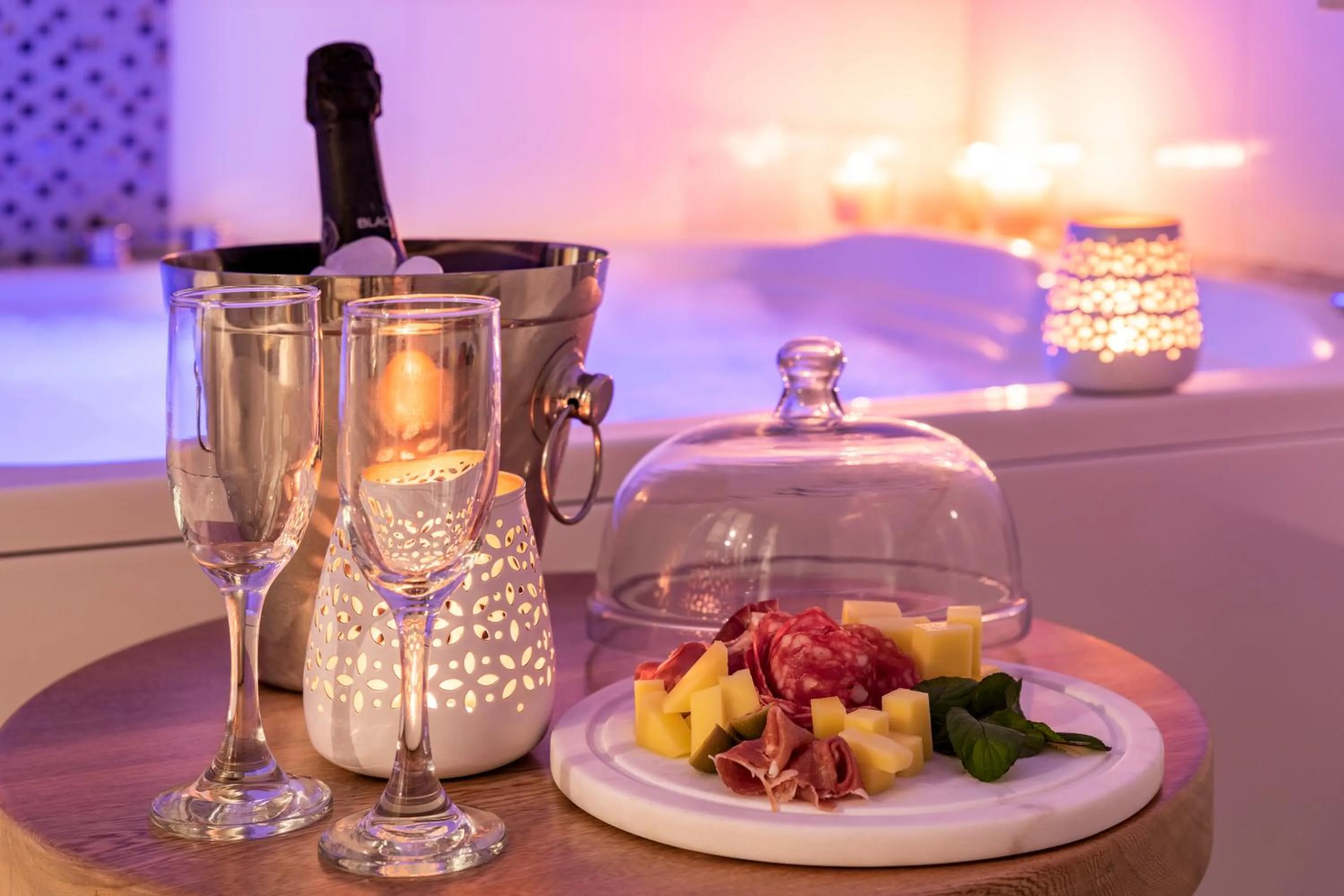 Food and drinks in Hotel Camino de la Sal