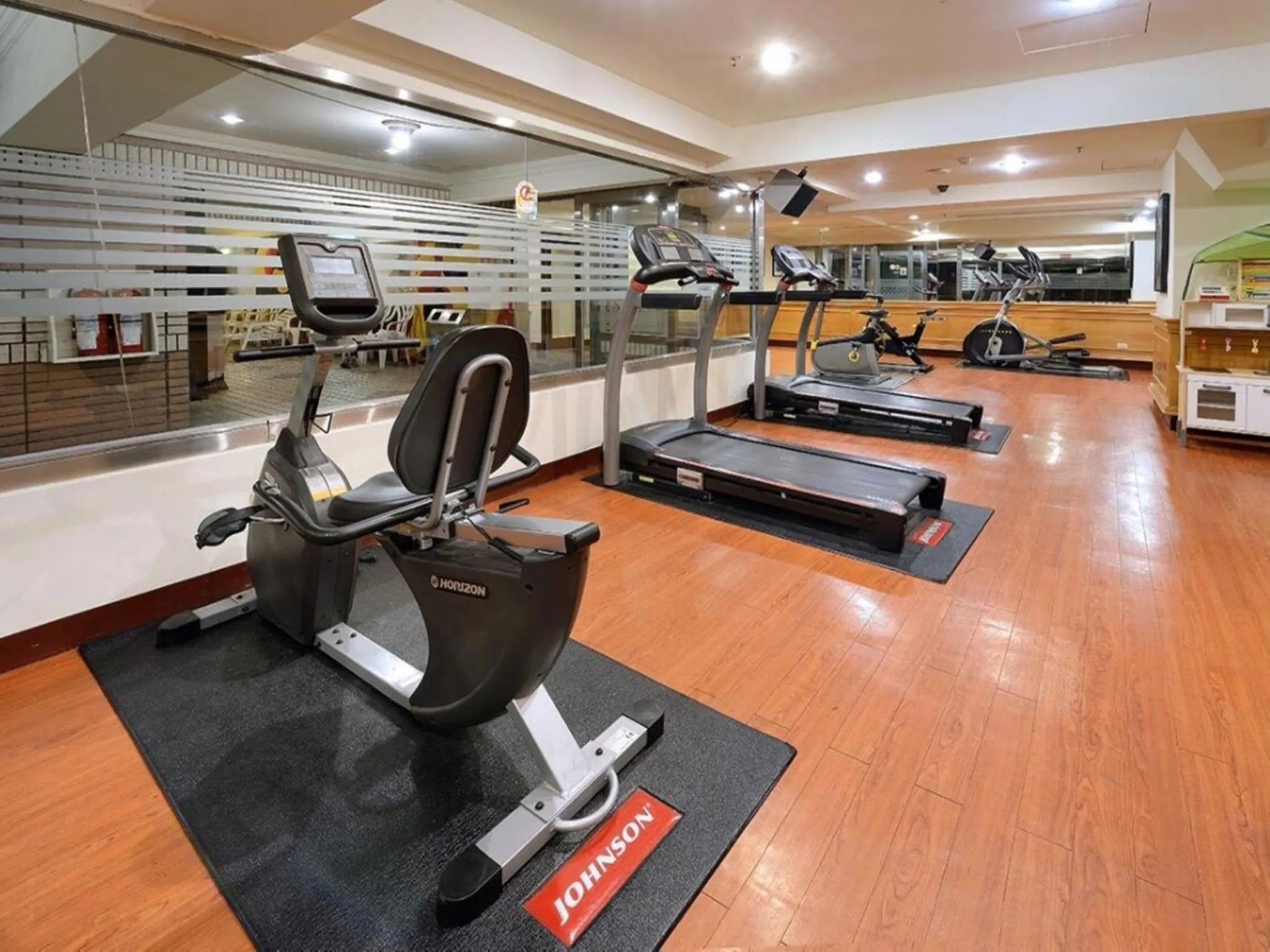 Fitness centre/facilities in Cheng Pao Hotel