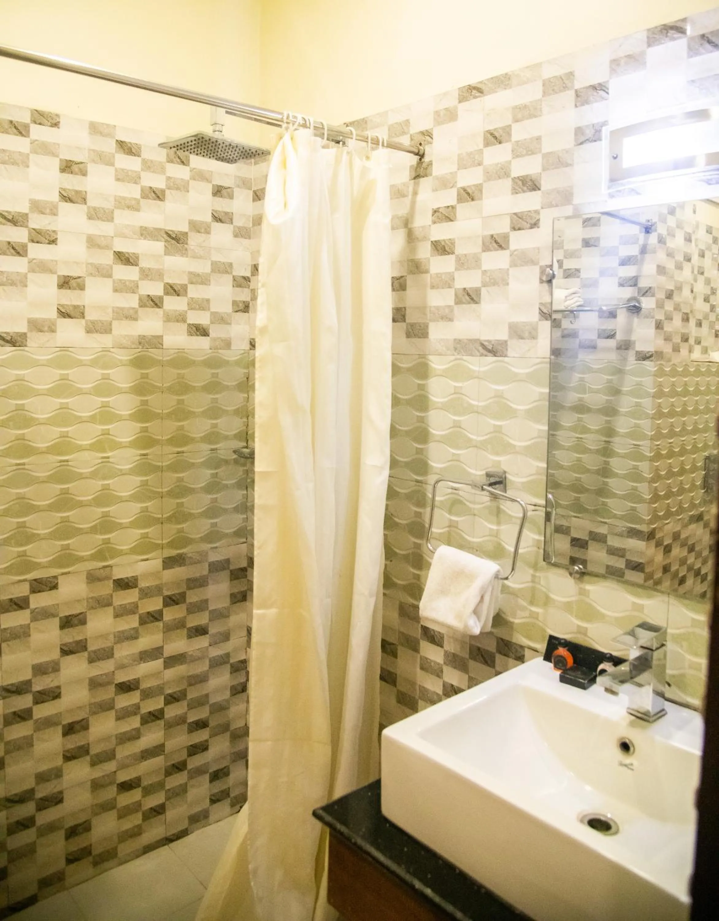 Bathroom in Hotel Sonar Tori