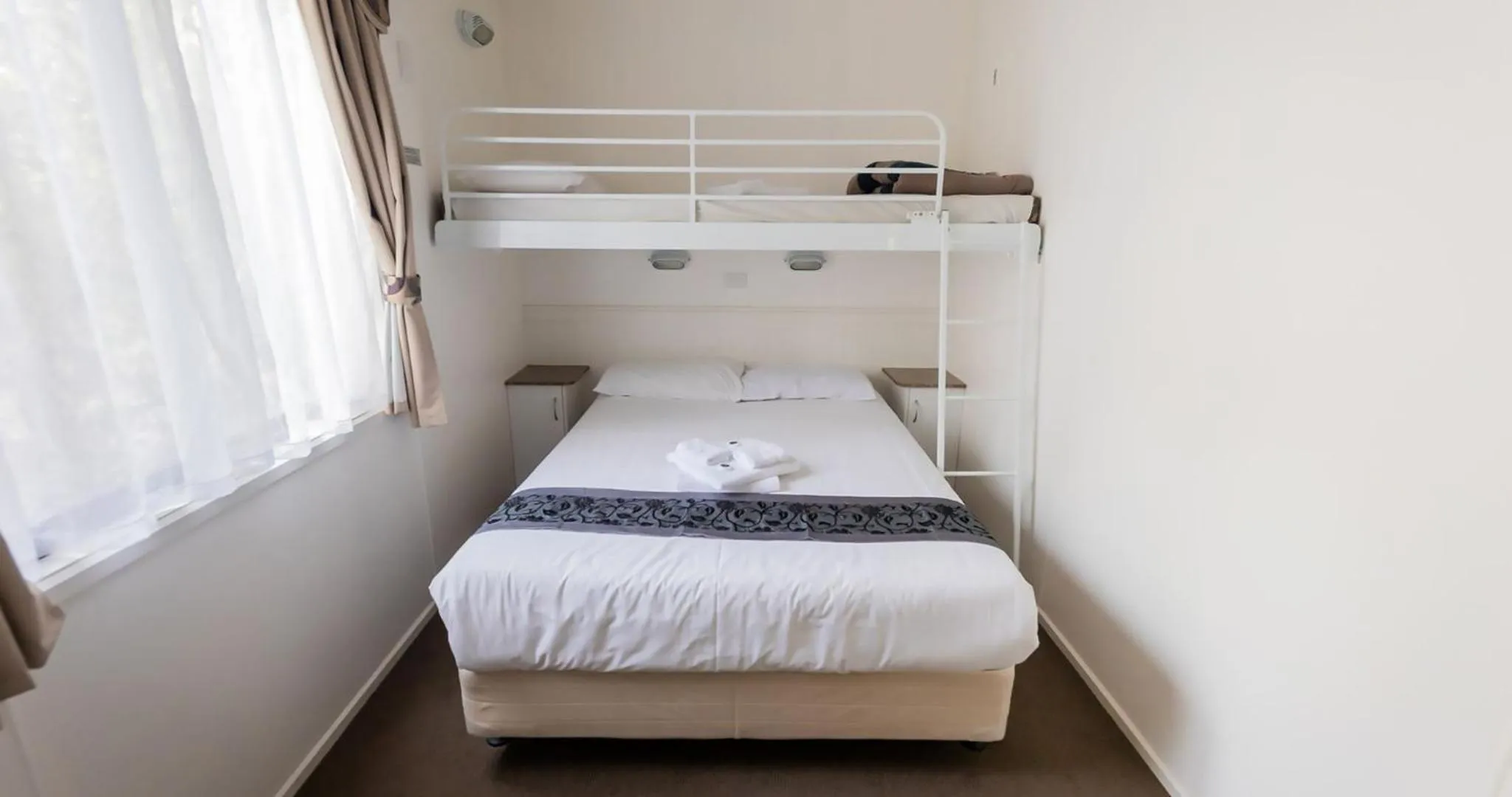 Bed in BIG4 Breeze Holiday Parks - Eildon