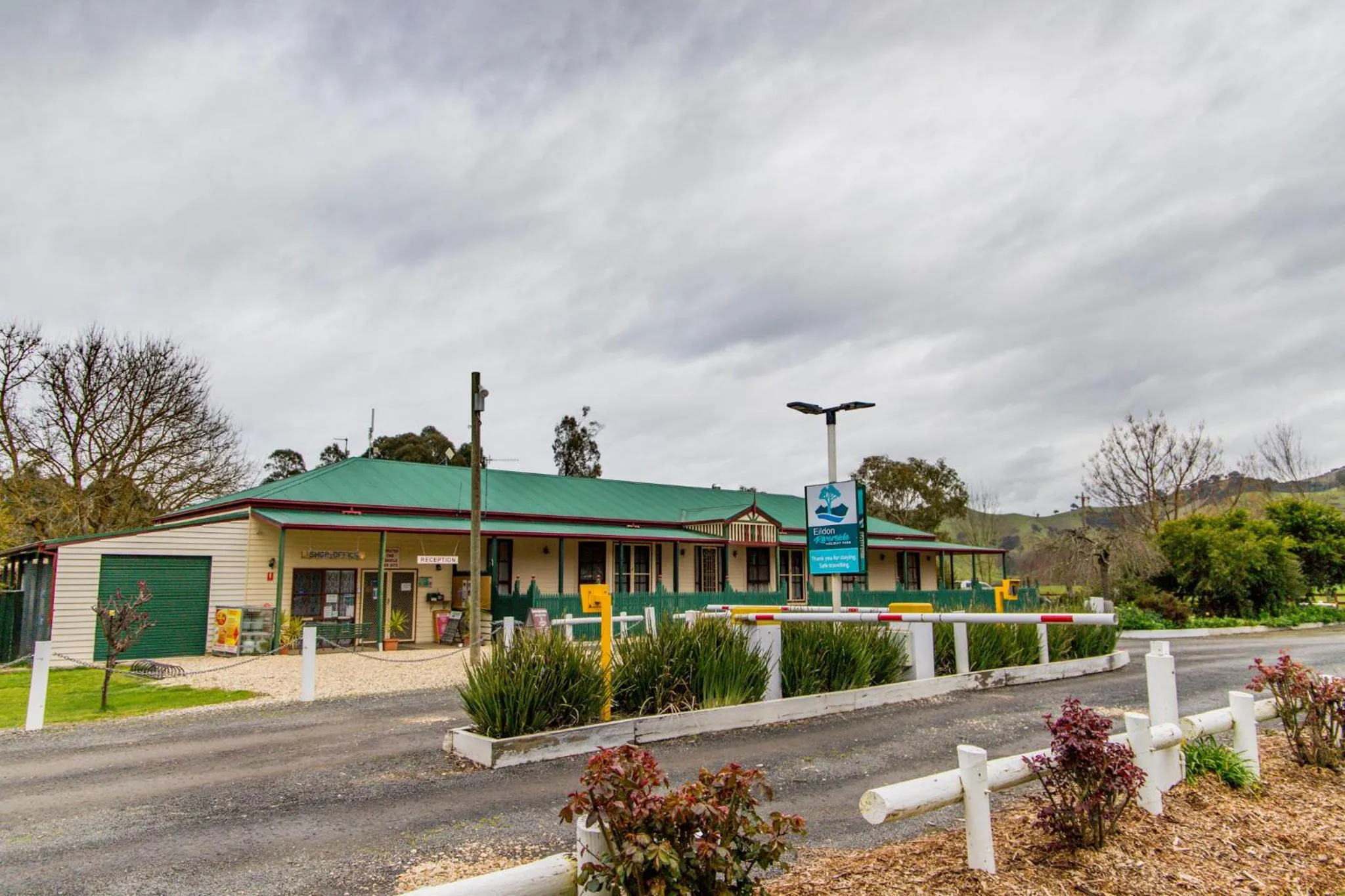 Lobby or reception in BIG4 Breeze Holiday Parks - Eildon