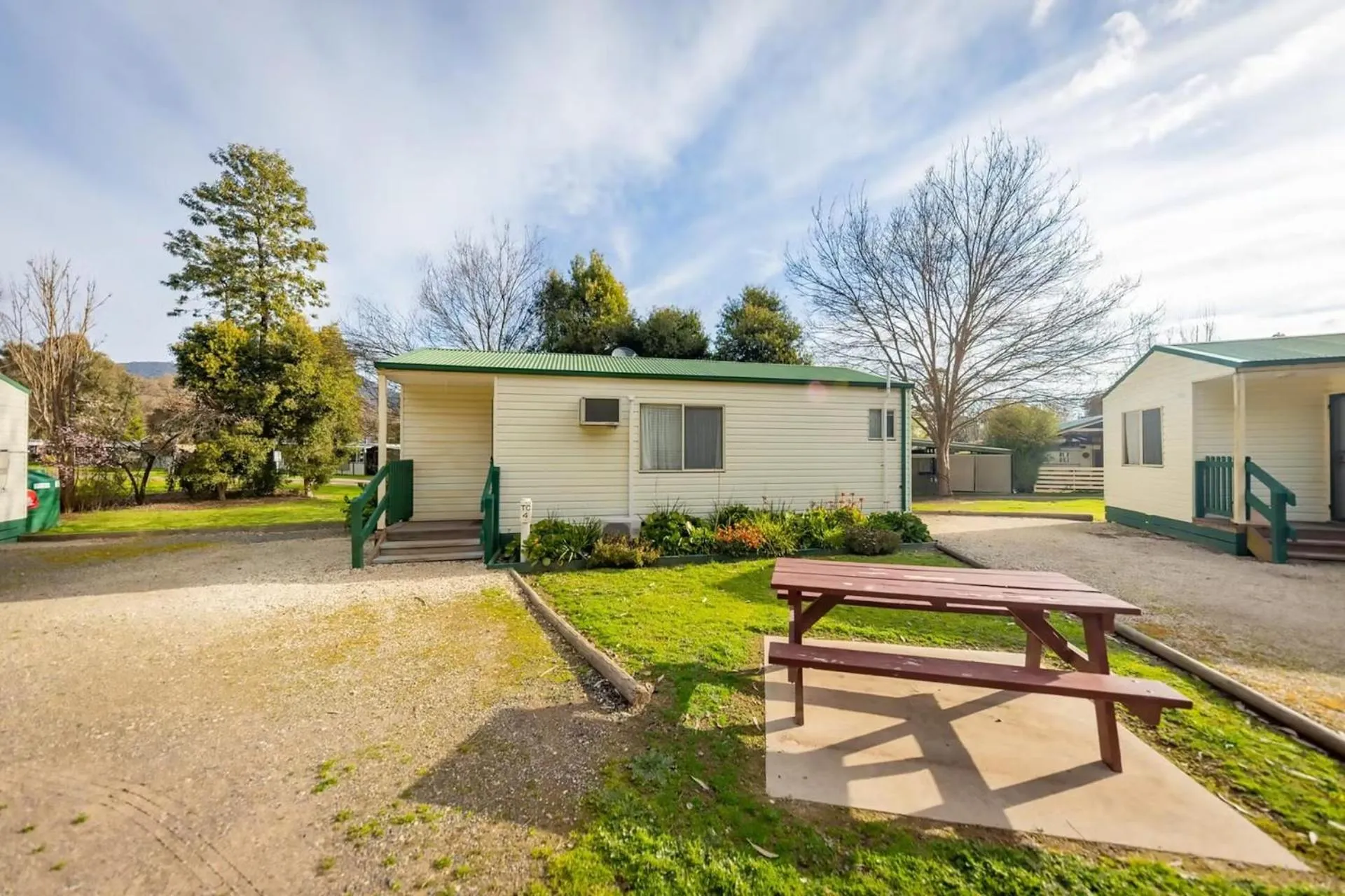 Property building in BIG4 Breeze Holiday Parks - Eildon