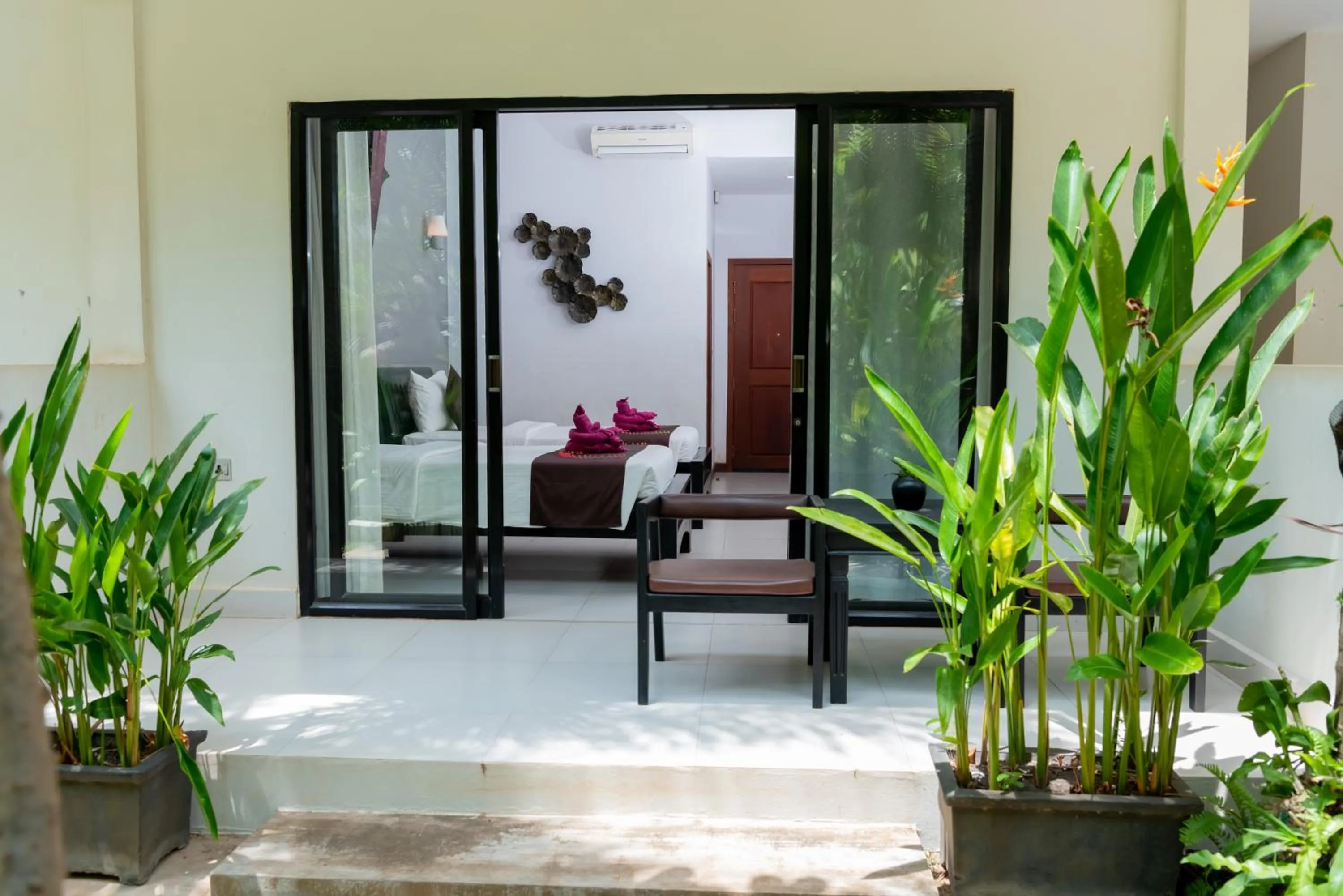 Balcony/Terrace in New Riverside Hotel