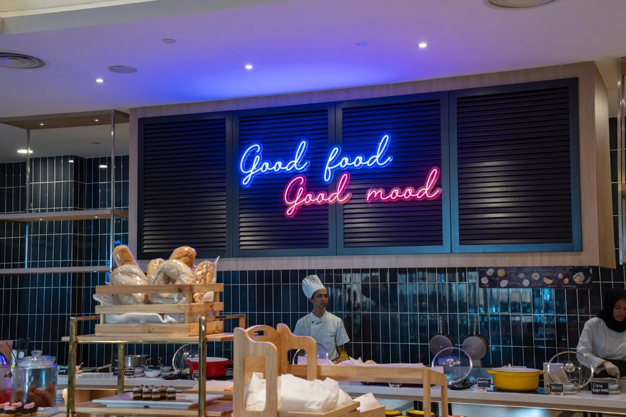 Restaurant/places to eat in The Waterfront Hotel Kuching