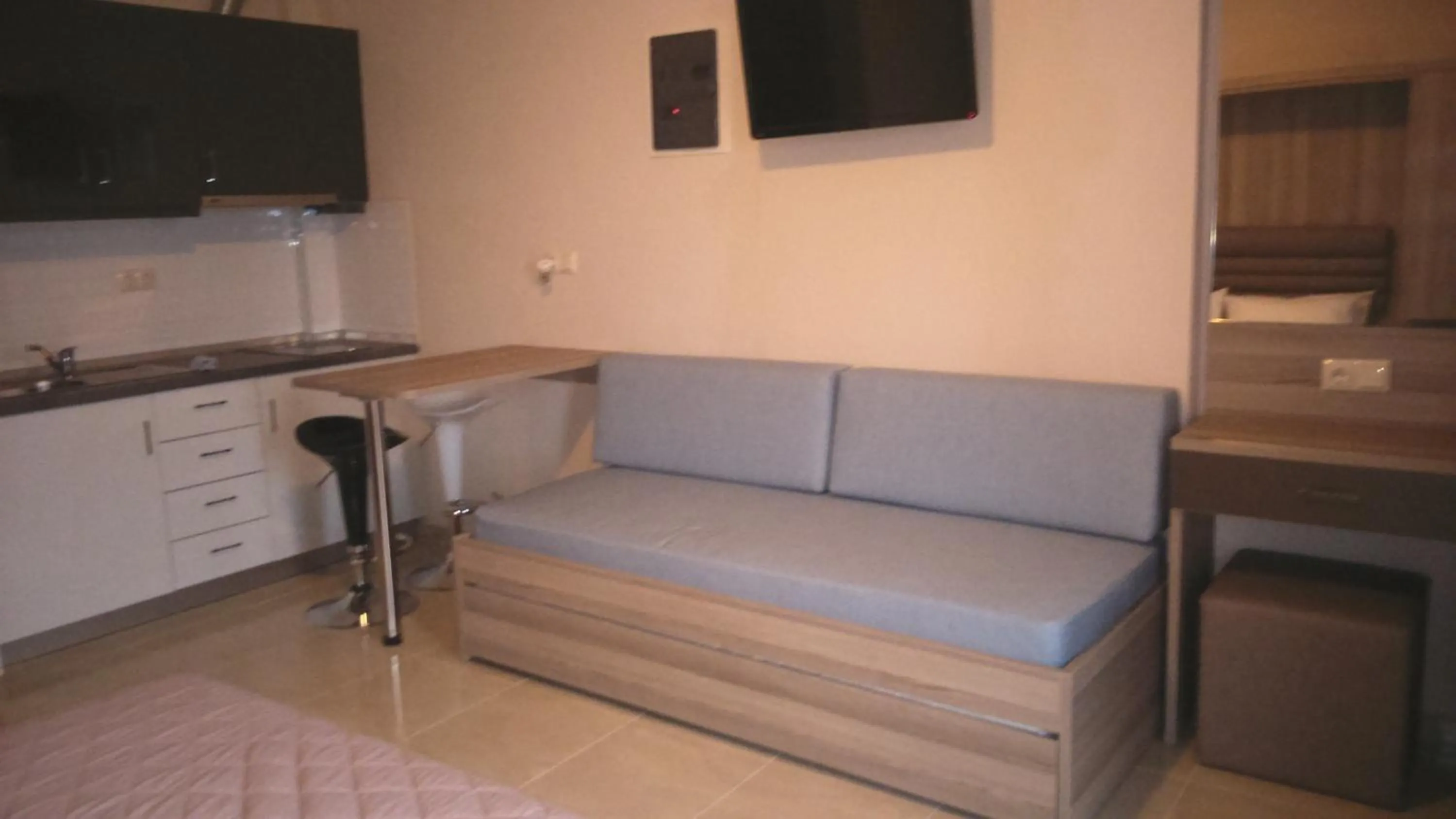 Bedroom in Palmyra Studios