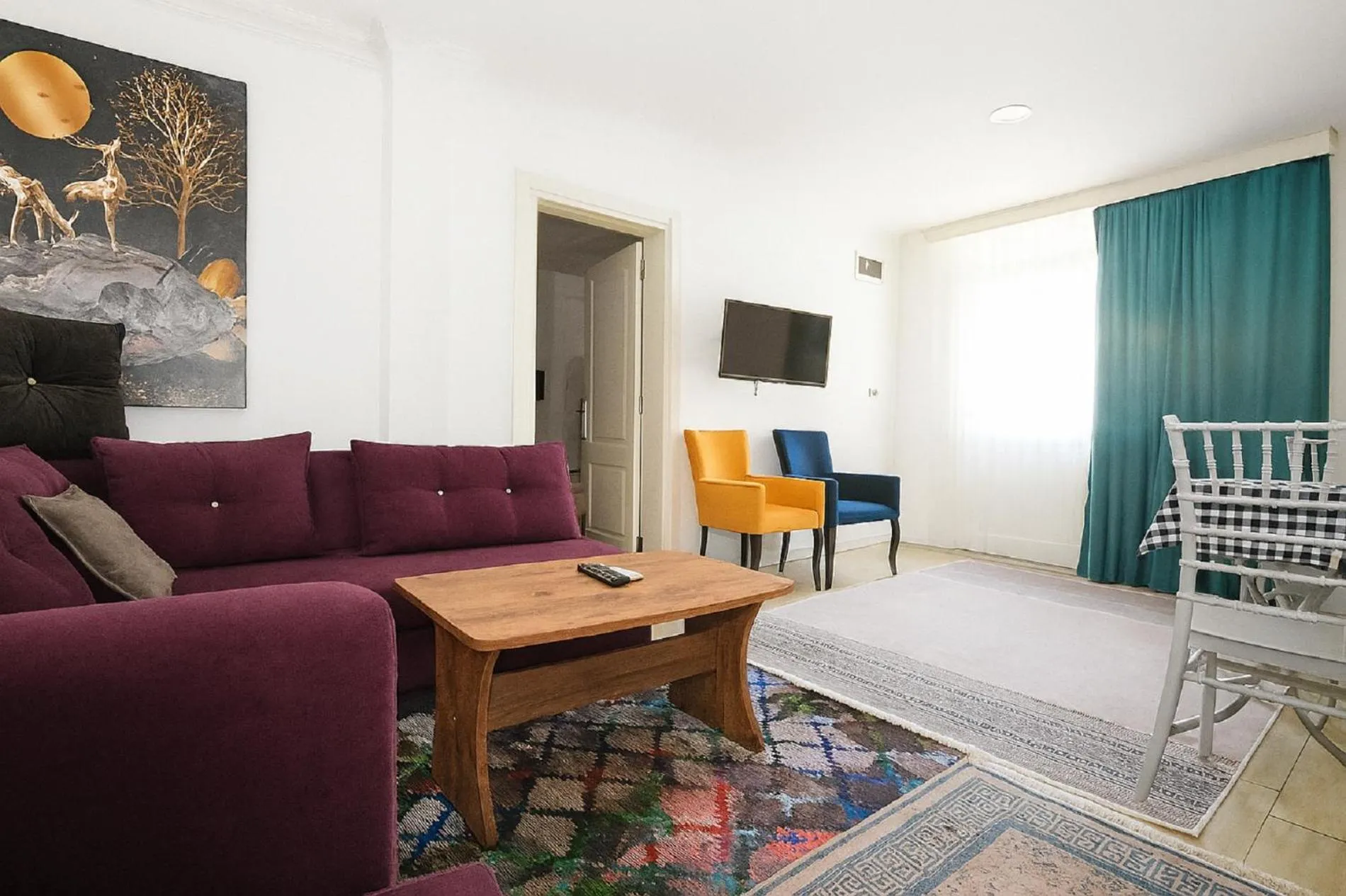 Hillside Apart House