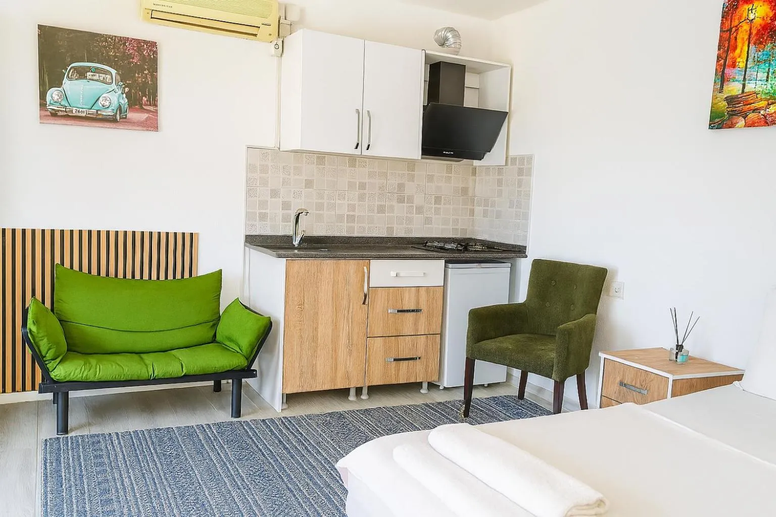 Hillside Apart House