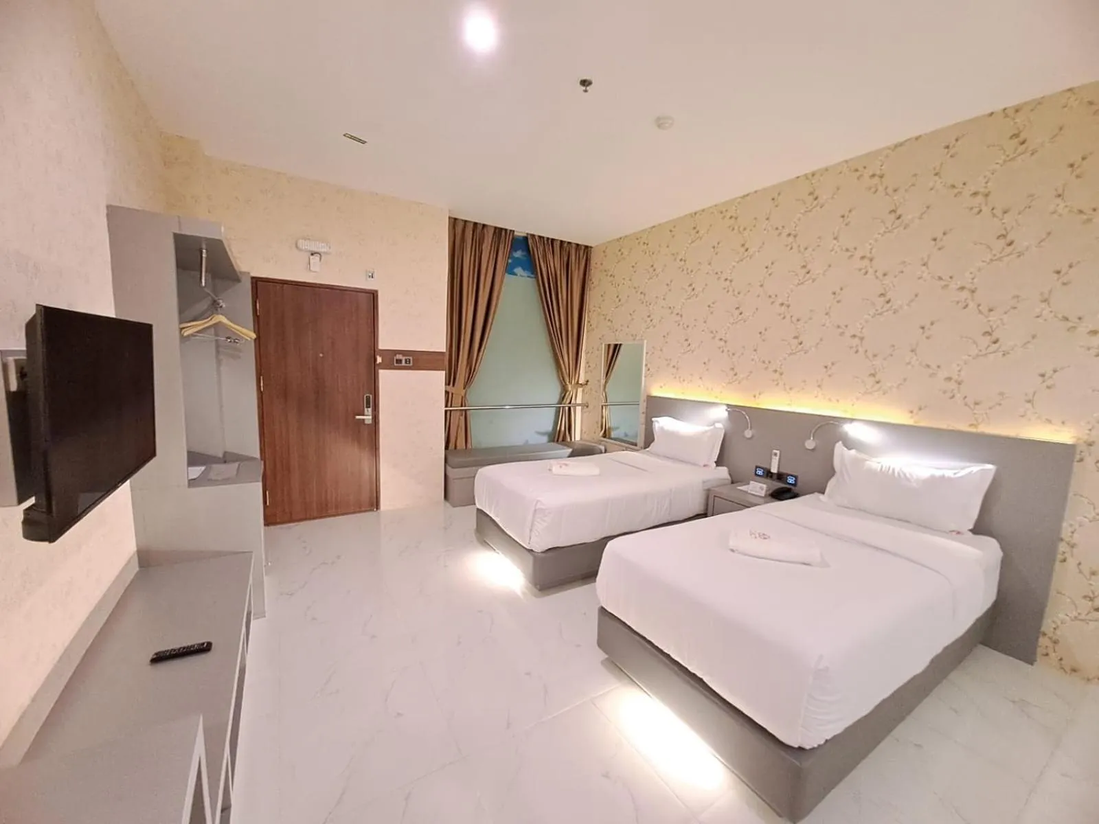 Bed in SELECTA HOTEL Medan