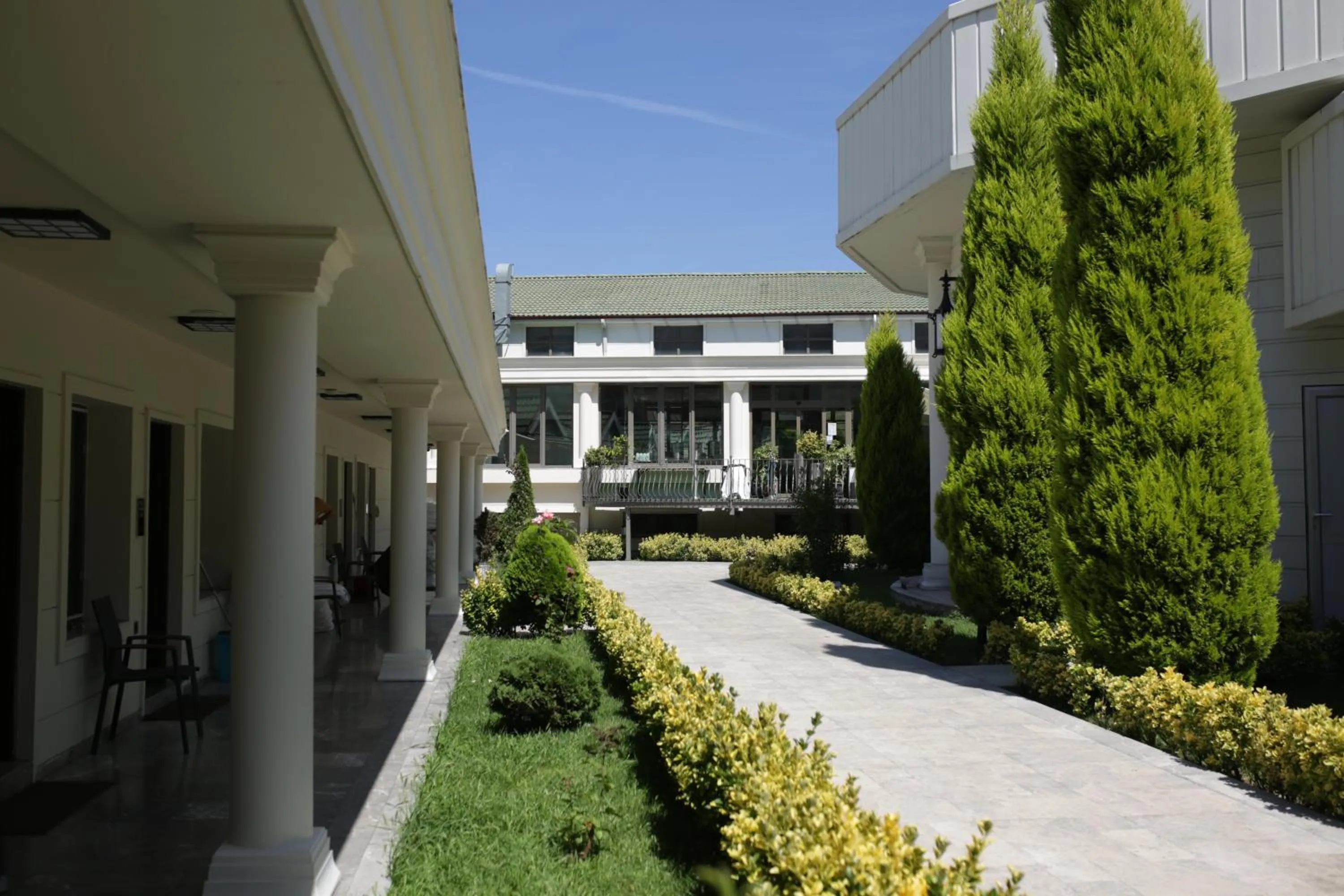 Property building in Northdoor Hotel