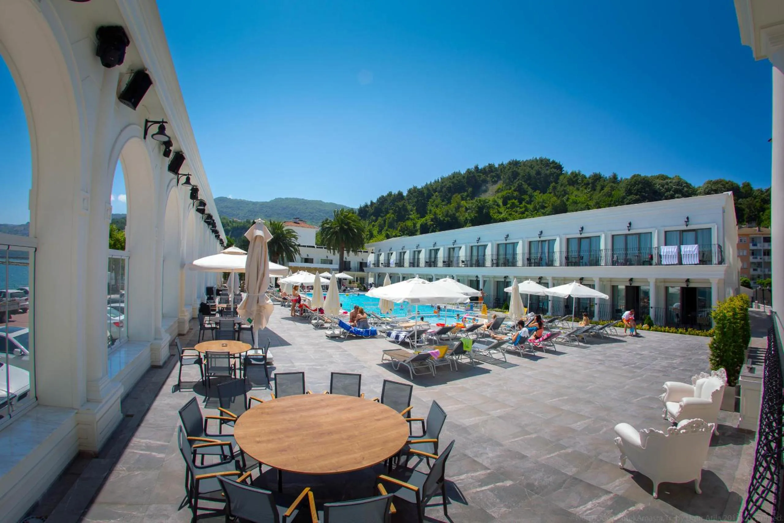 Property building in Northdoor Hotel