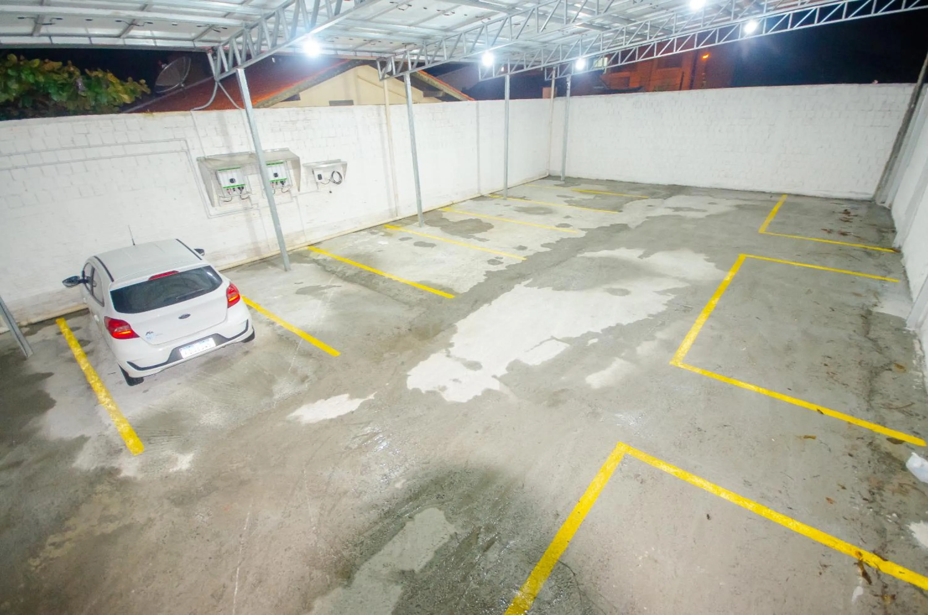 Parking in Hotel Penha