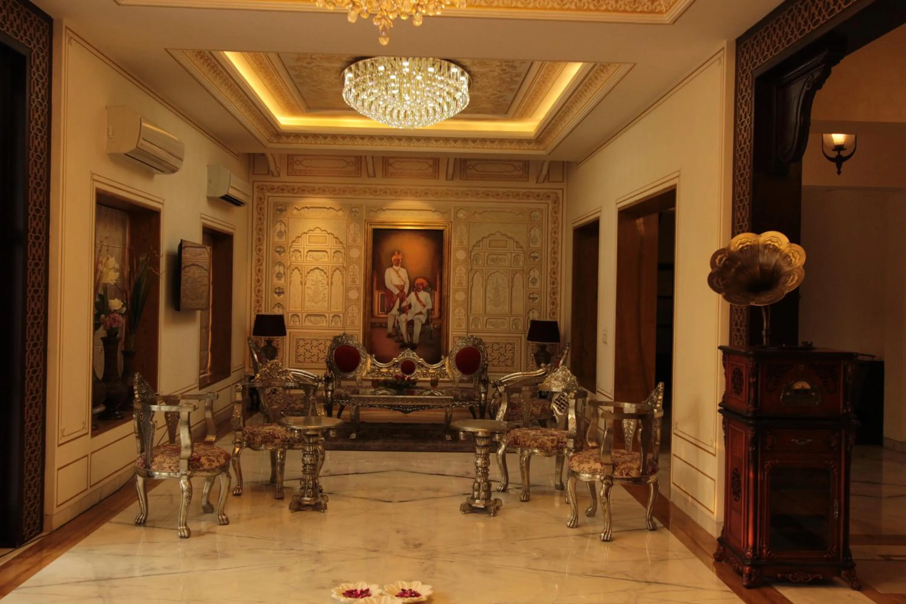Lobby or reception in Grand Uniara A Heritage Hotel