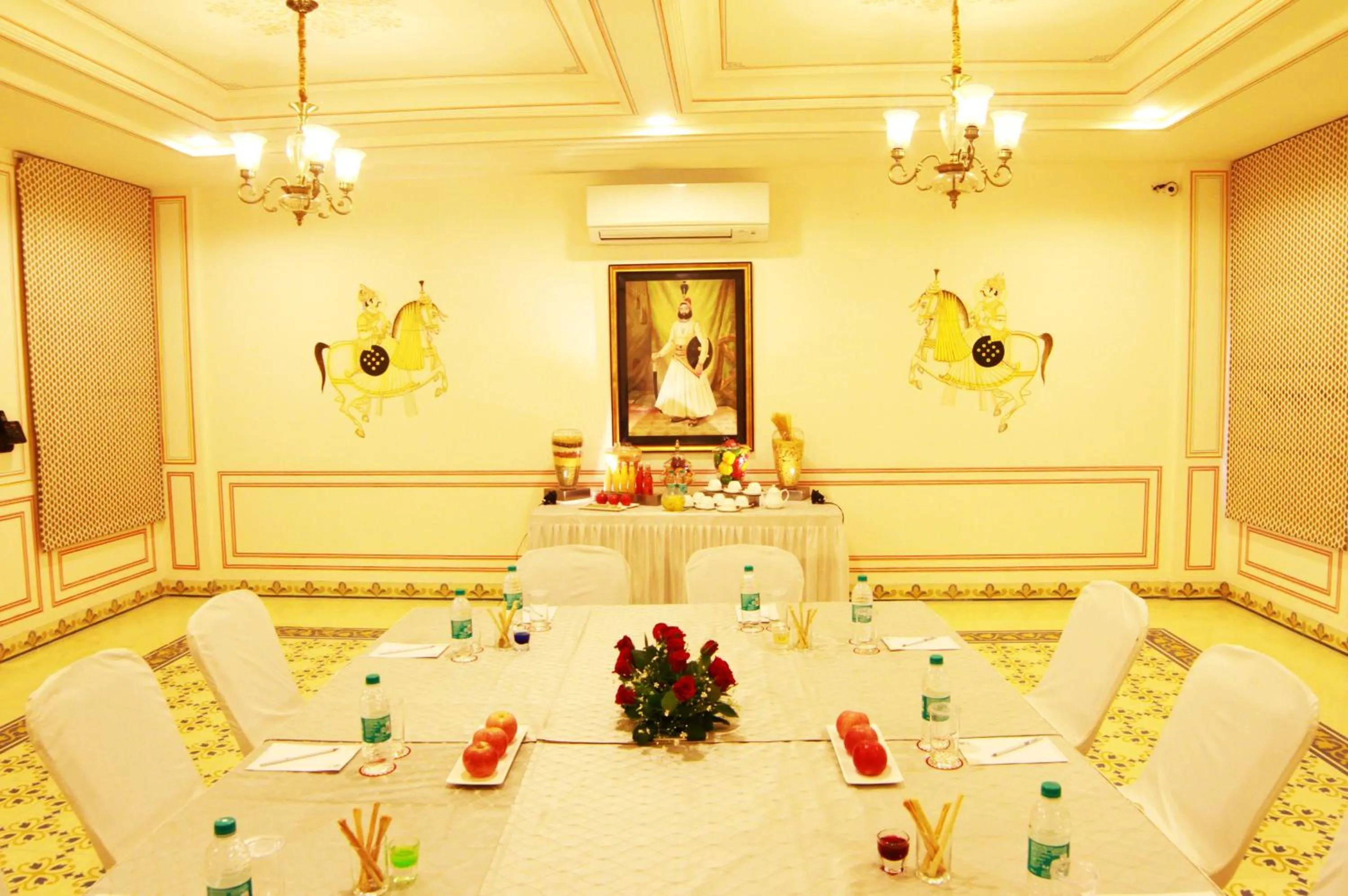 Business facilities in Grand Uniara A Heritage Hotel
