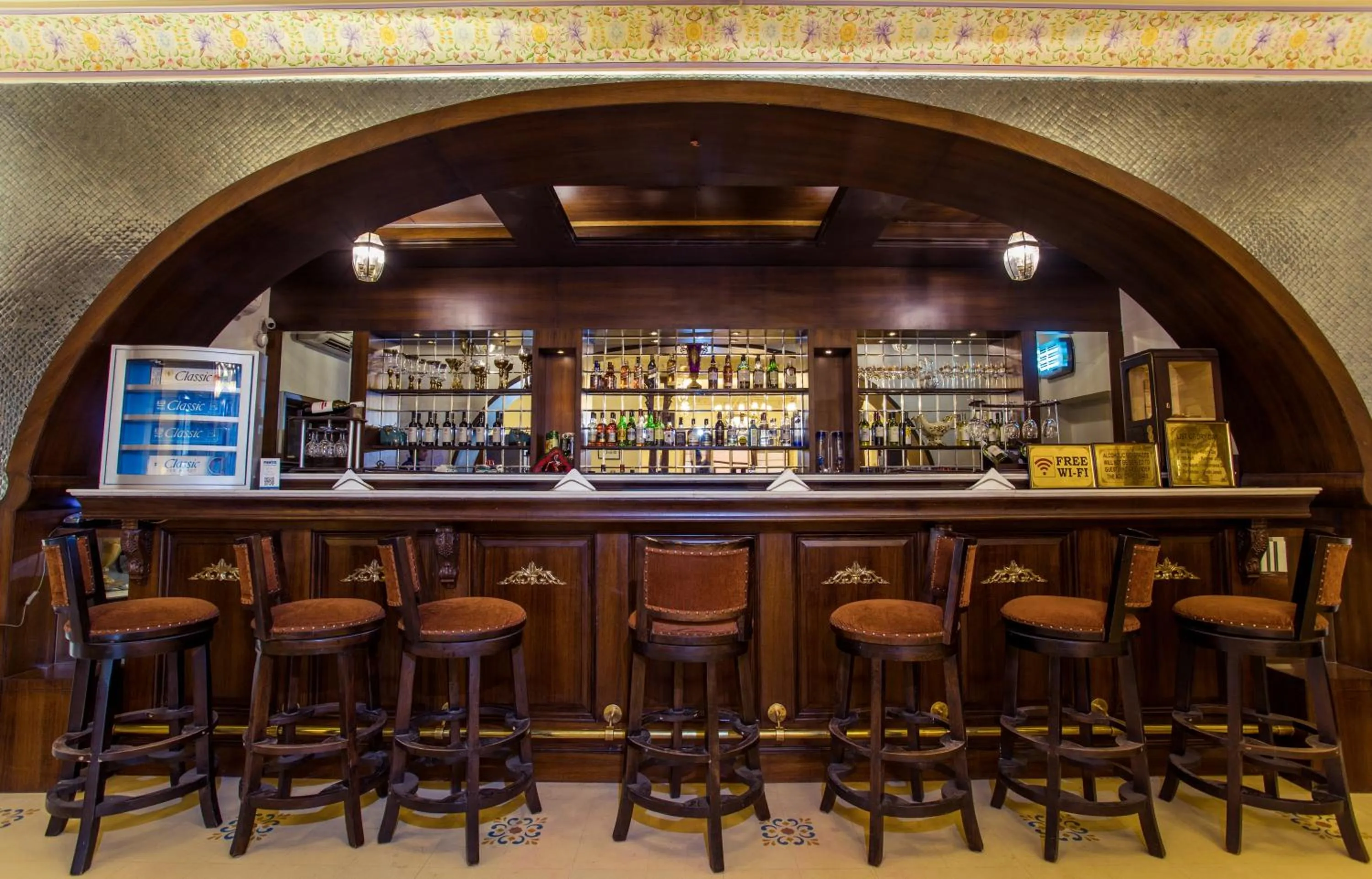 Lounge or bar in Grand Uniara A Heritage Hotel