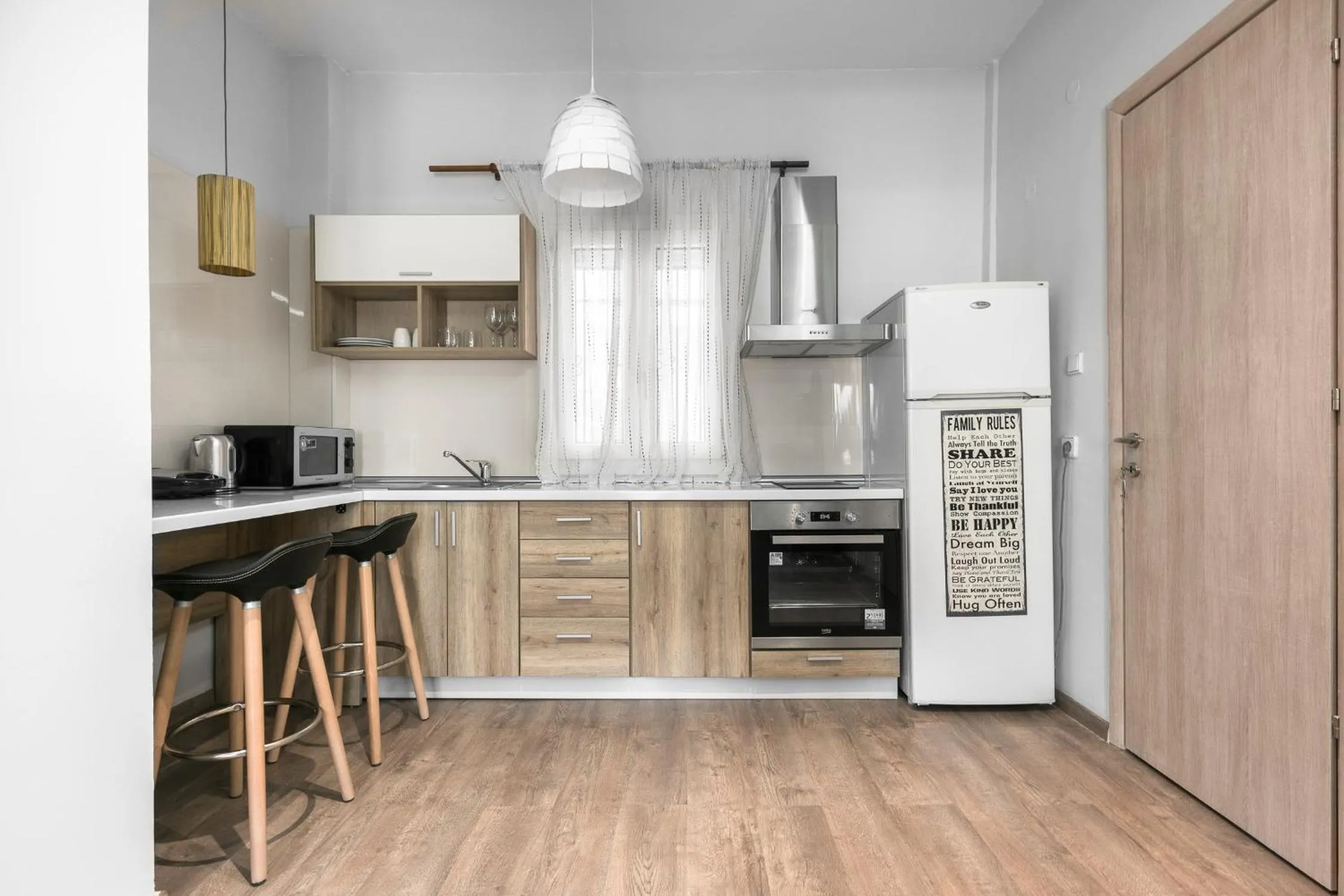 Kitchen or kitchenette in 93, Nilie Hospitality MGMT