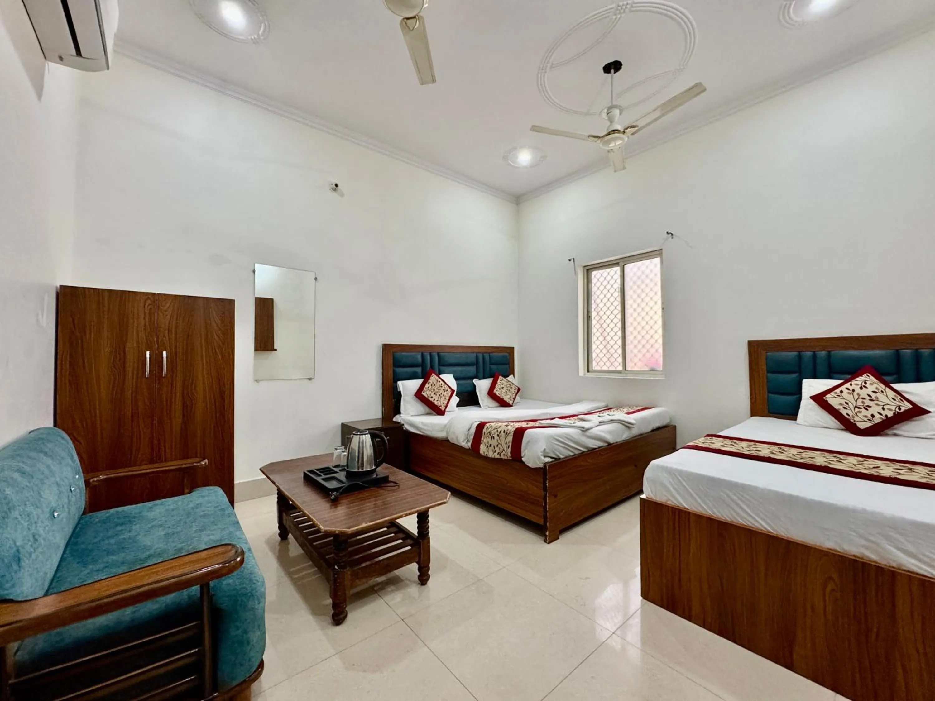 Murli Manohar Palace