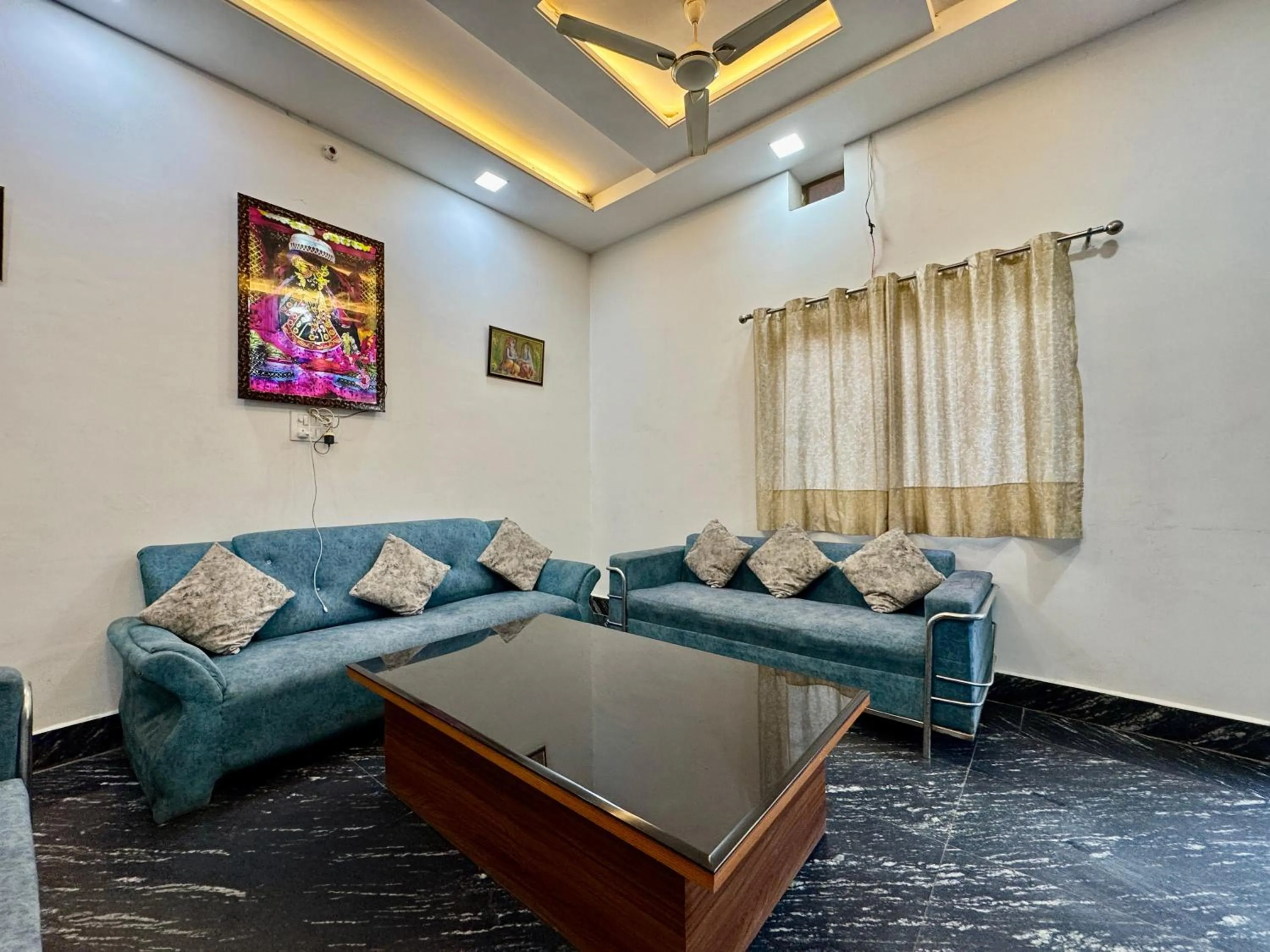 Seating area in Murli Manohar Palace