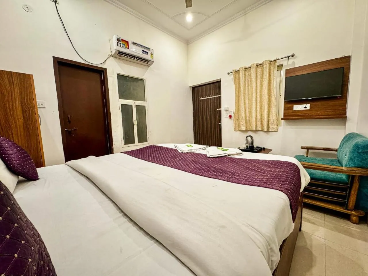 Murli Manohar Palace