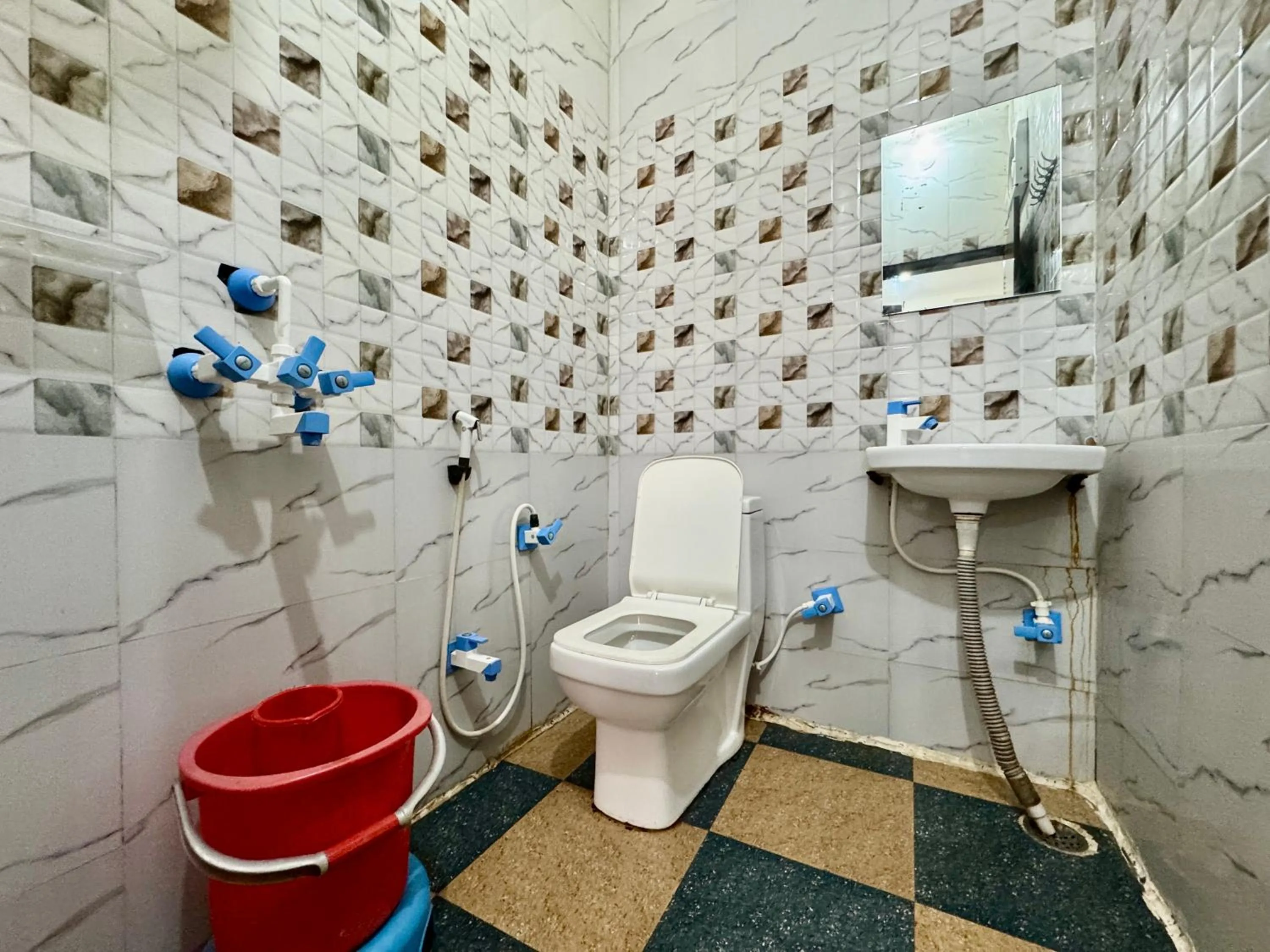 Bathroom in Murli Manohar Palace