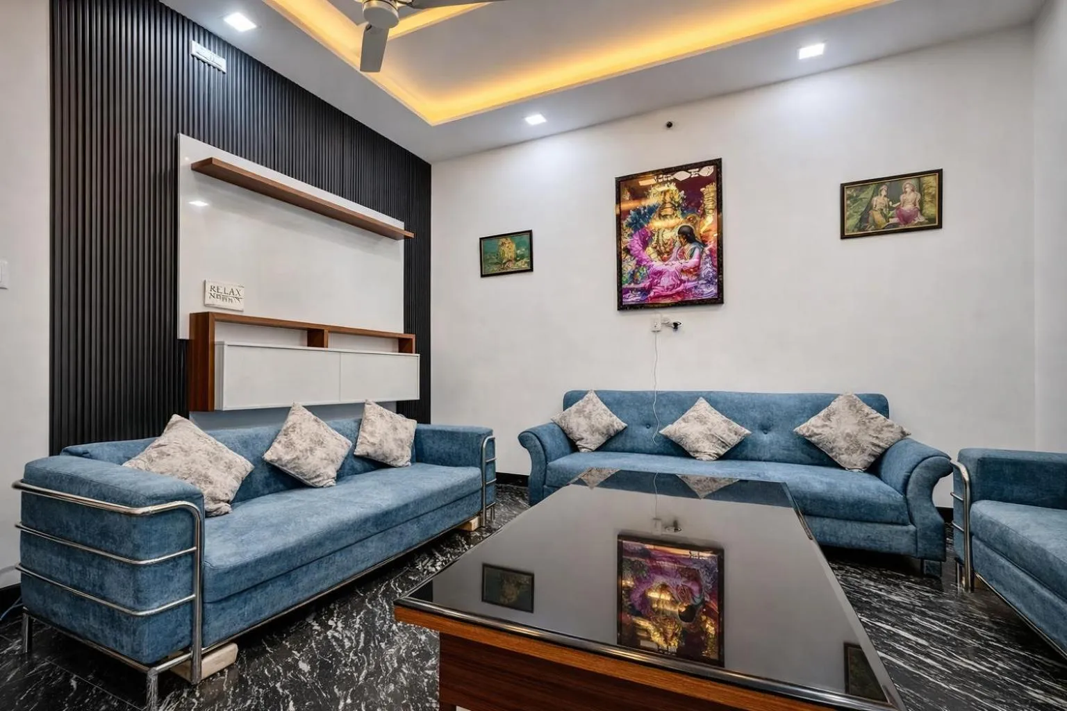 Seating area in Murli Manohar Palace