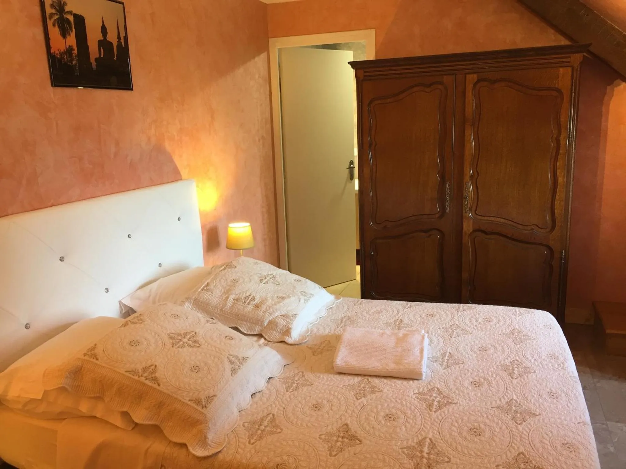 Bedroom, Bed in Chambres D'hôtes du Plessis