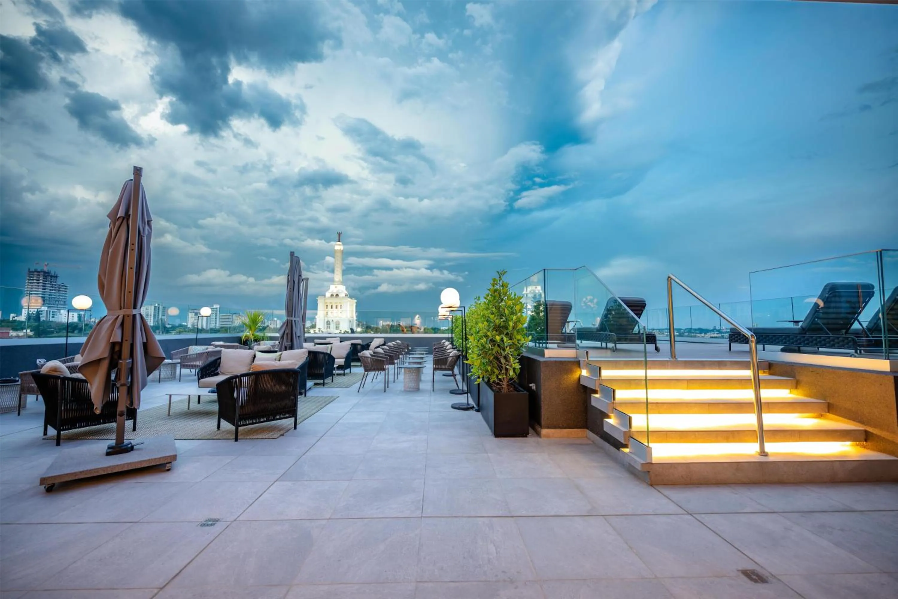 Patio in Hotel Hampton By Hilton Santiago De Los Caballeros