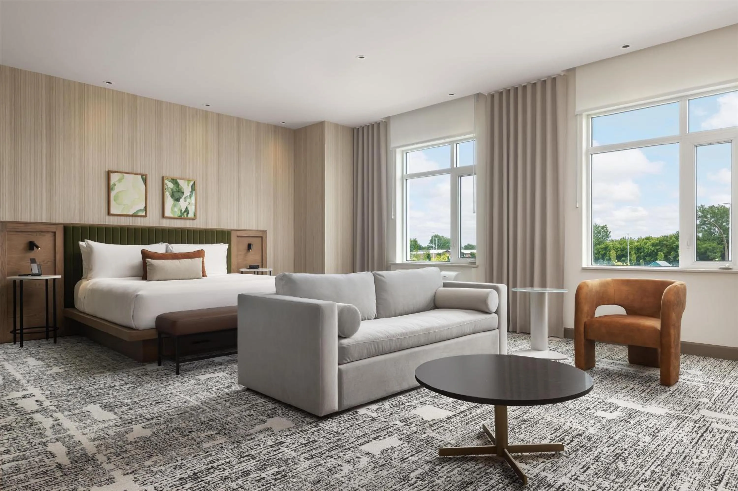 Bed in Hotel Railwayparc Montreal, Tapestry Collection By Hilton