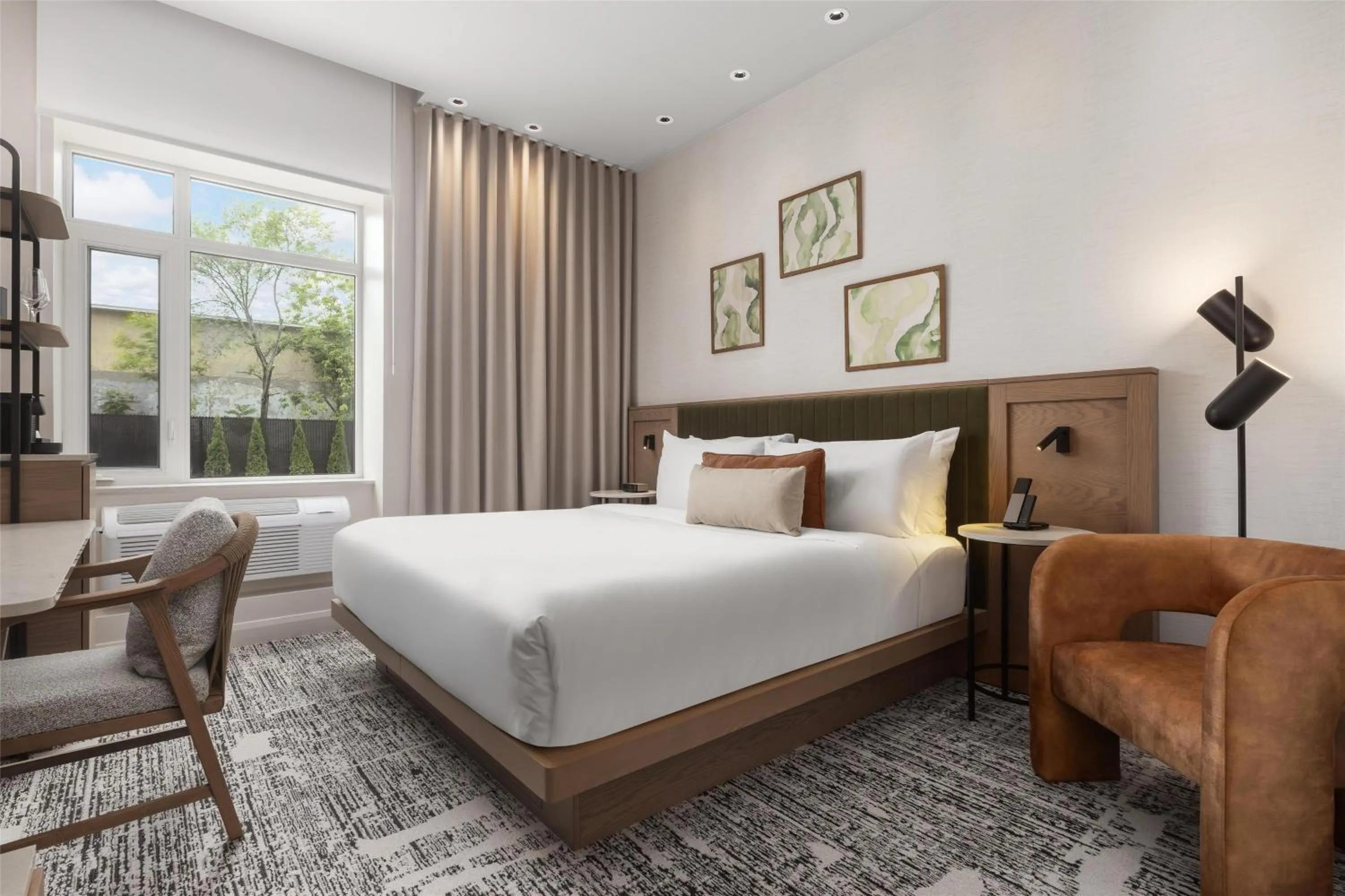 Bed in Hotel Railwayparc Montreal, Tapestry Collection By Hilton