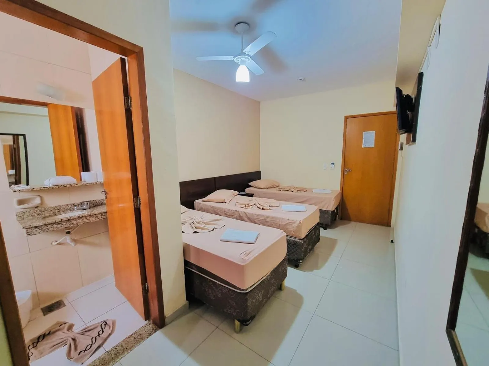 Bedroom, Bed in Portal Palace Hotel