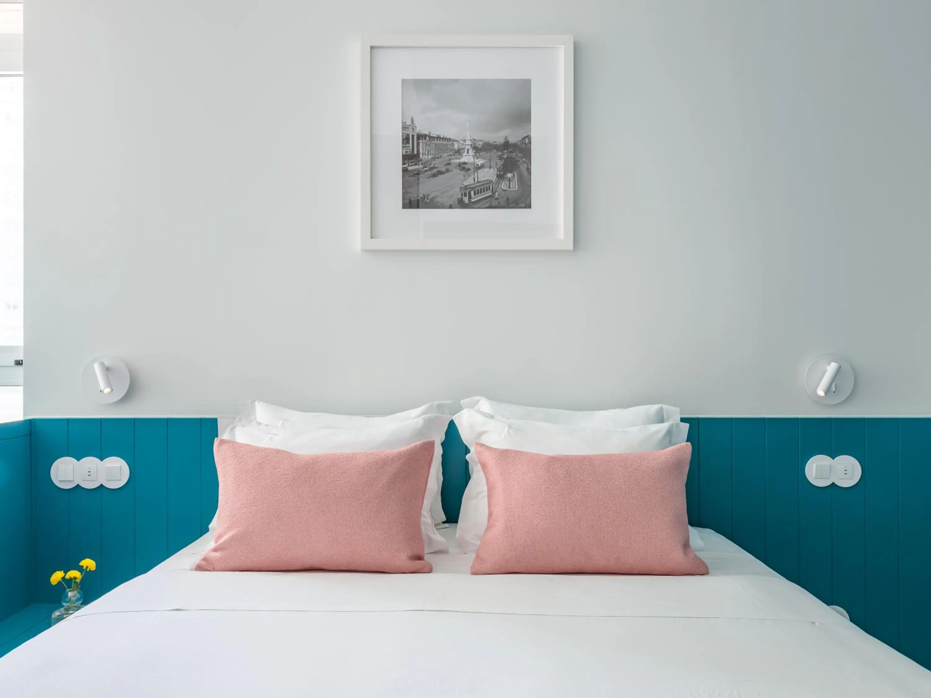 Bed in LSA Alvalade by Numa