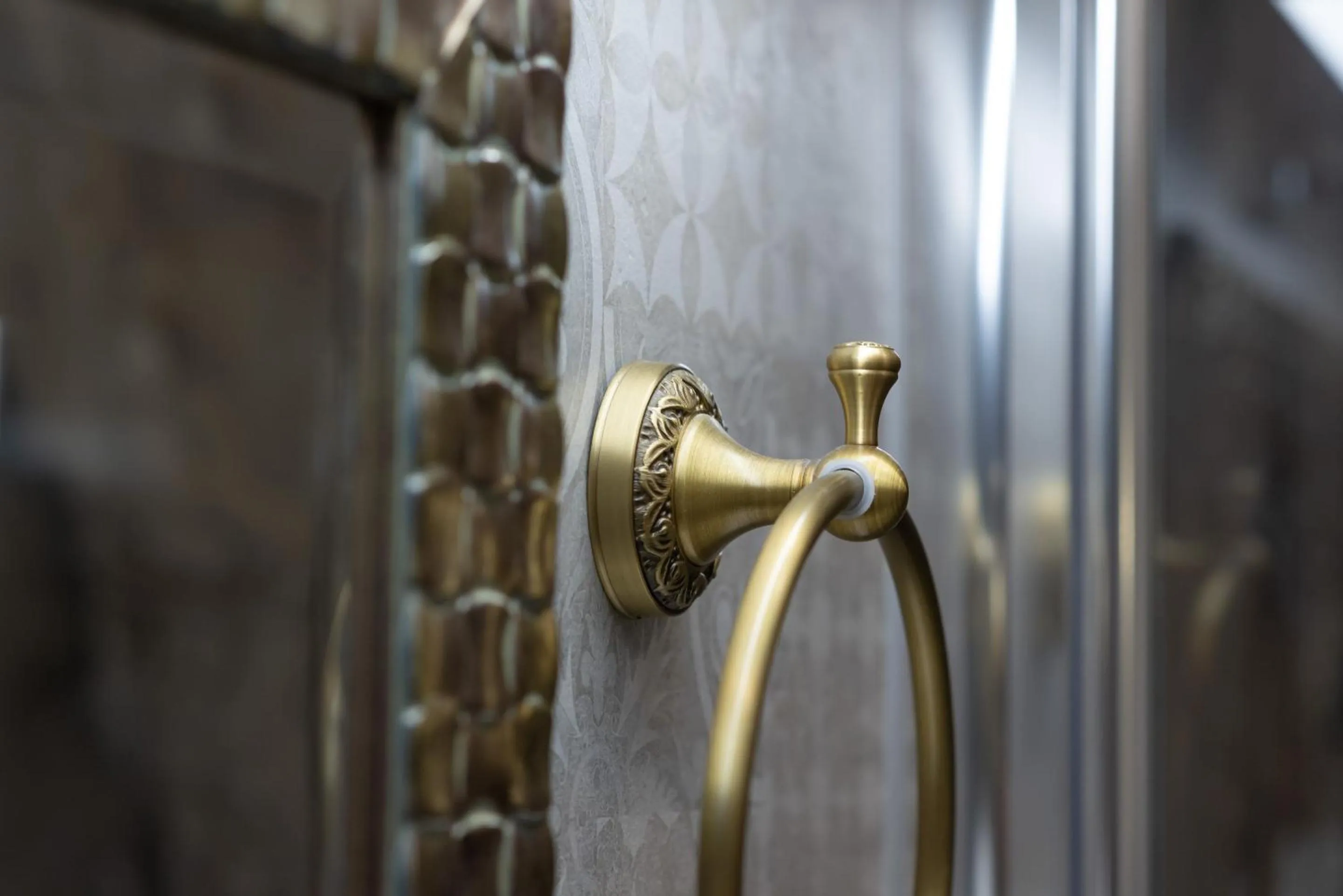 Bathroom in Riverside Inn