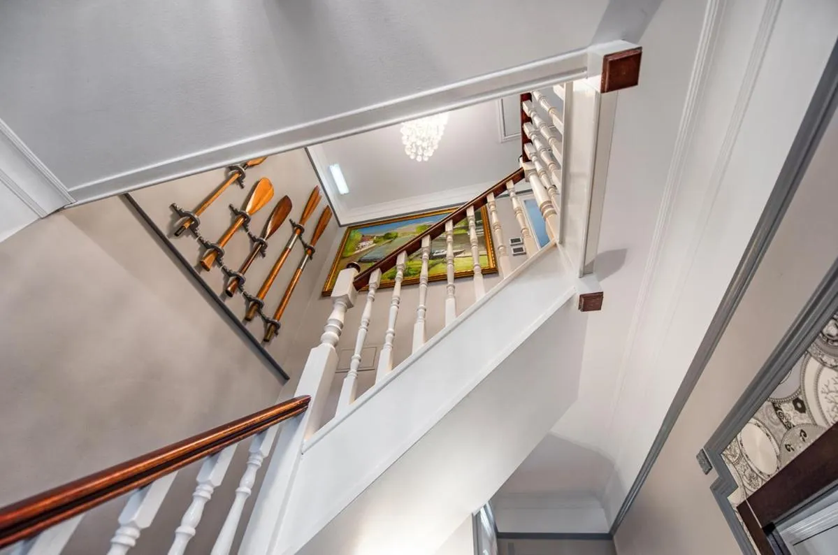 Property building in Riverside Inn