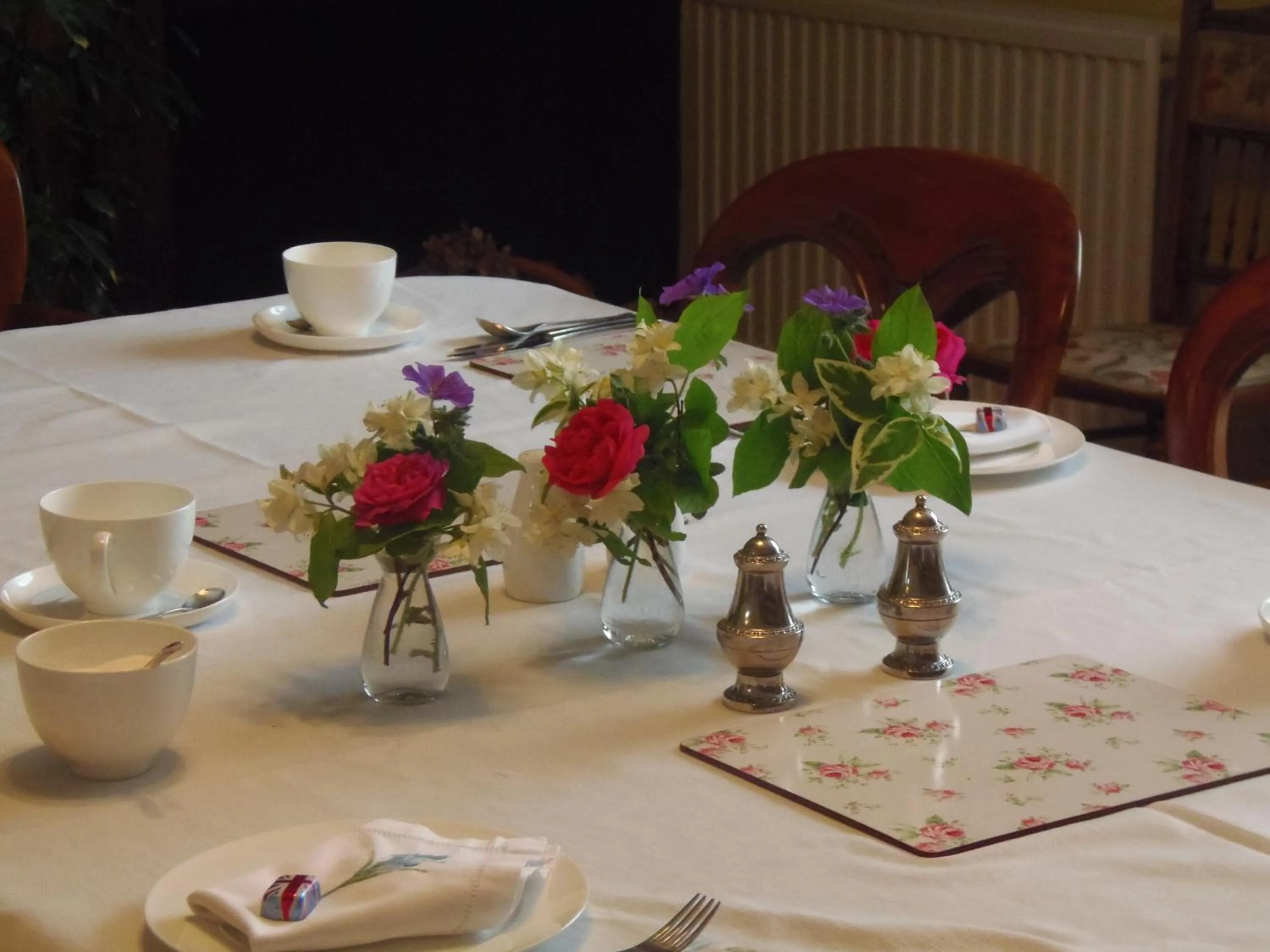 Food and drinks in The Old House