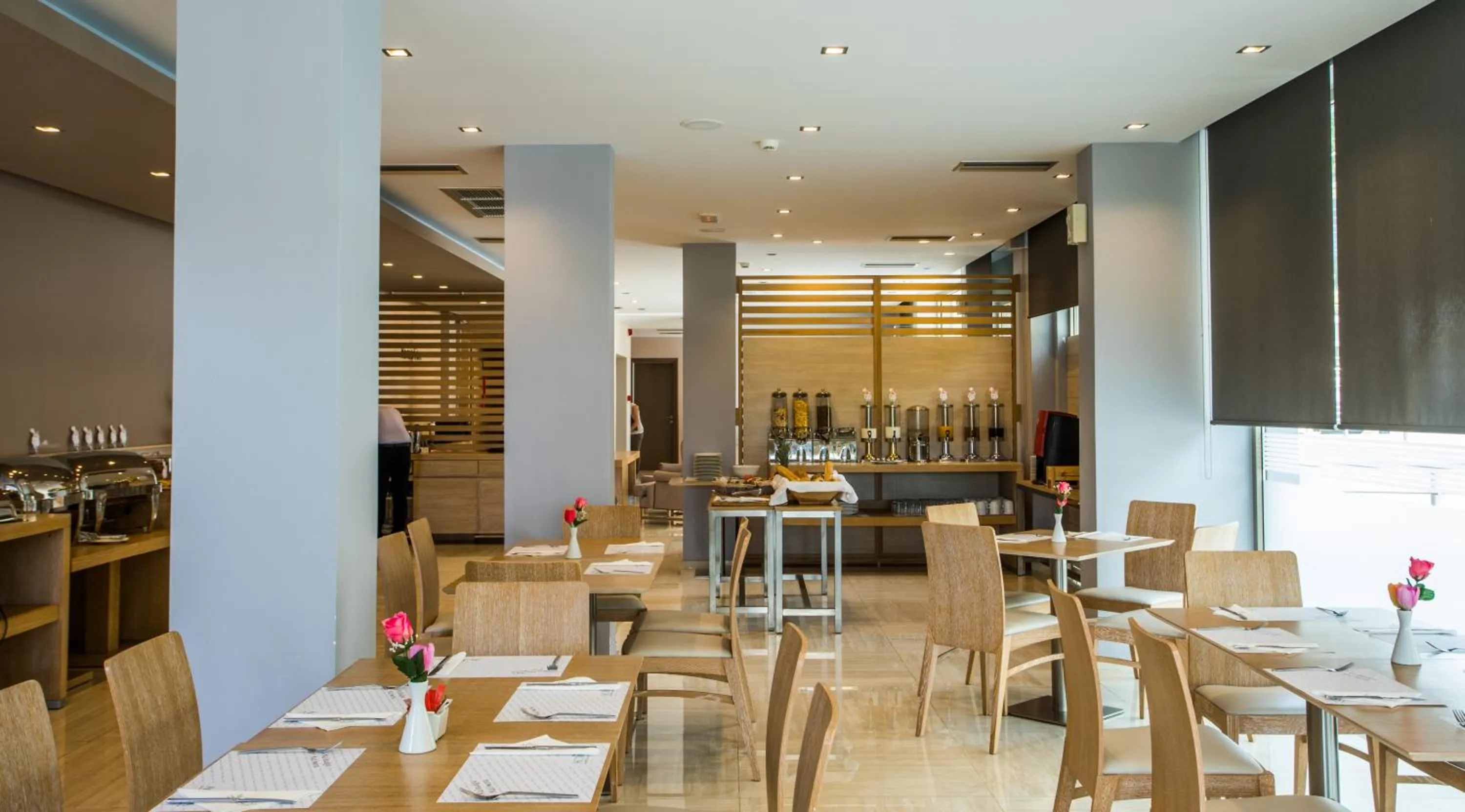 Dining area in Aqua Oliva Resort Syvota