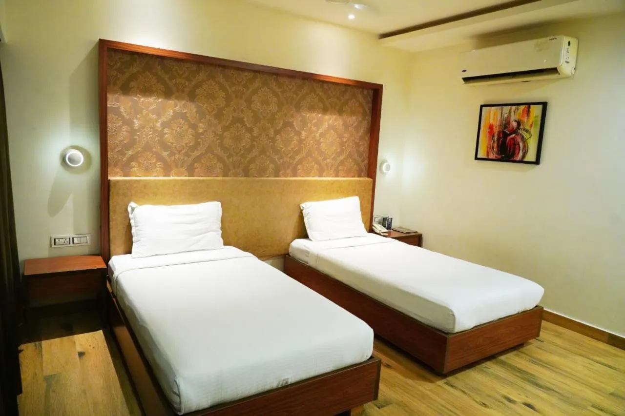 Hotel Shubham Palace