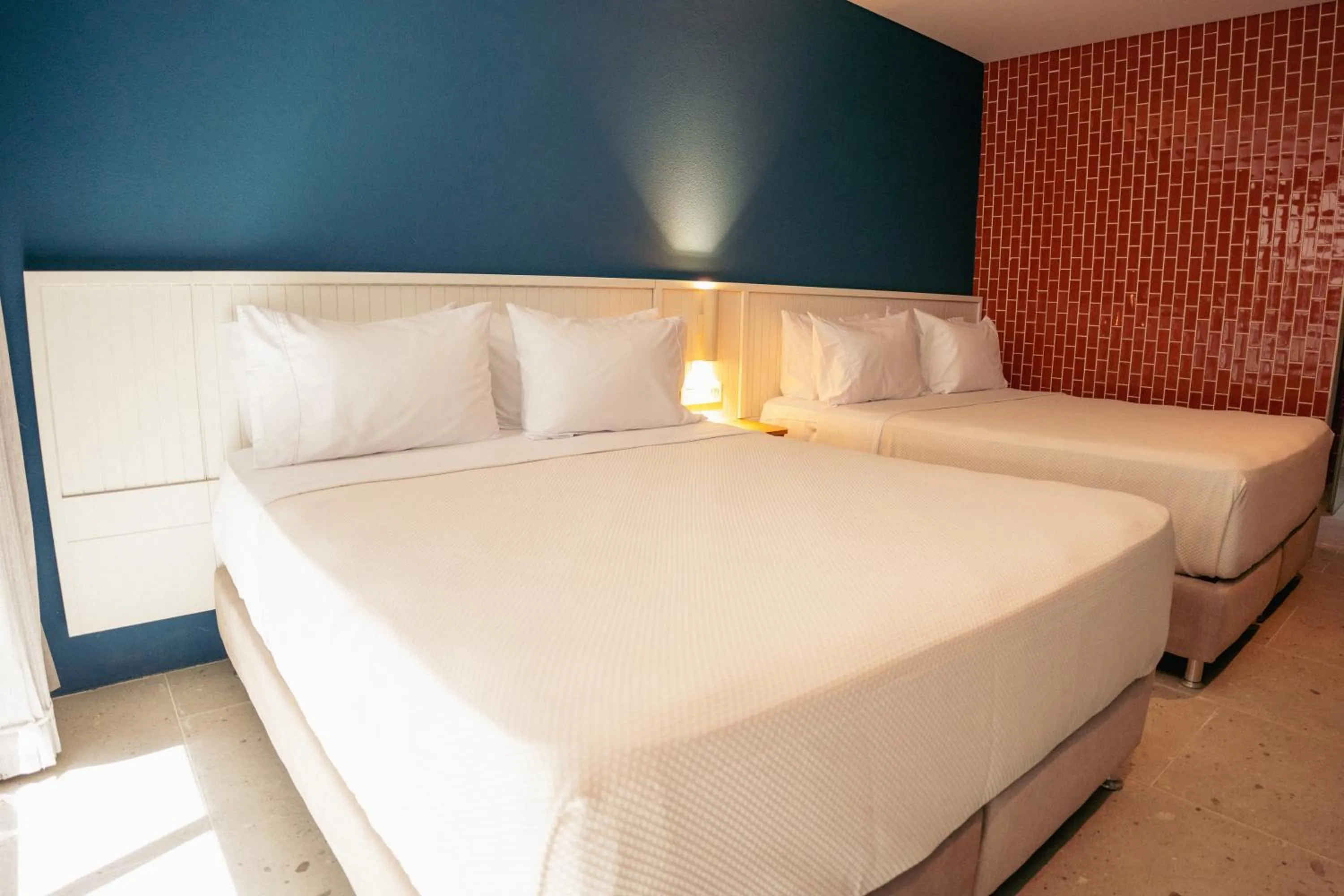 Bed in Zapadilly Tree Hotel