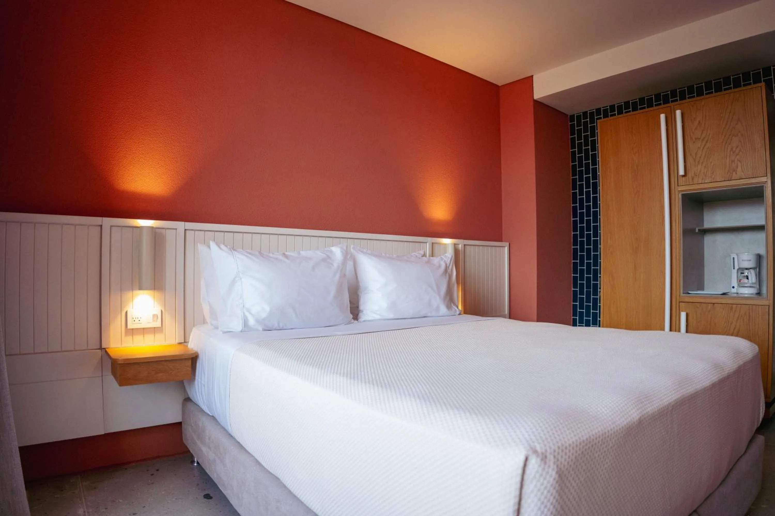 Bed in Zapadilly Tree Hotel