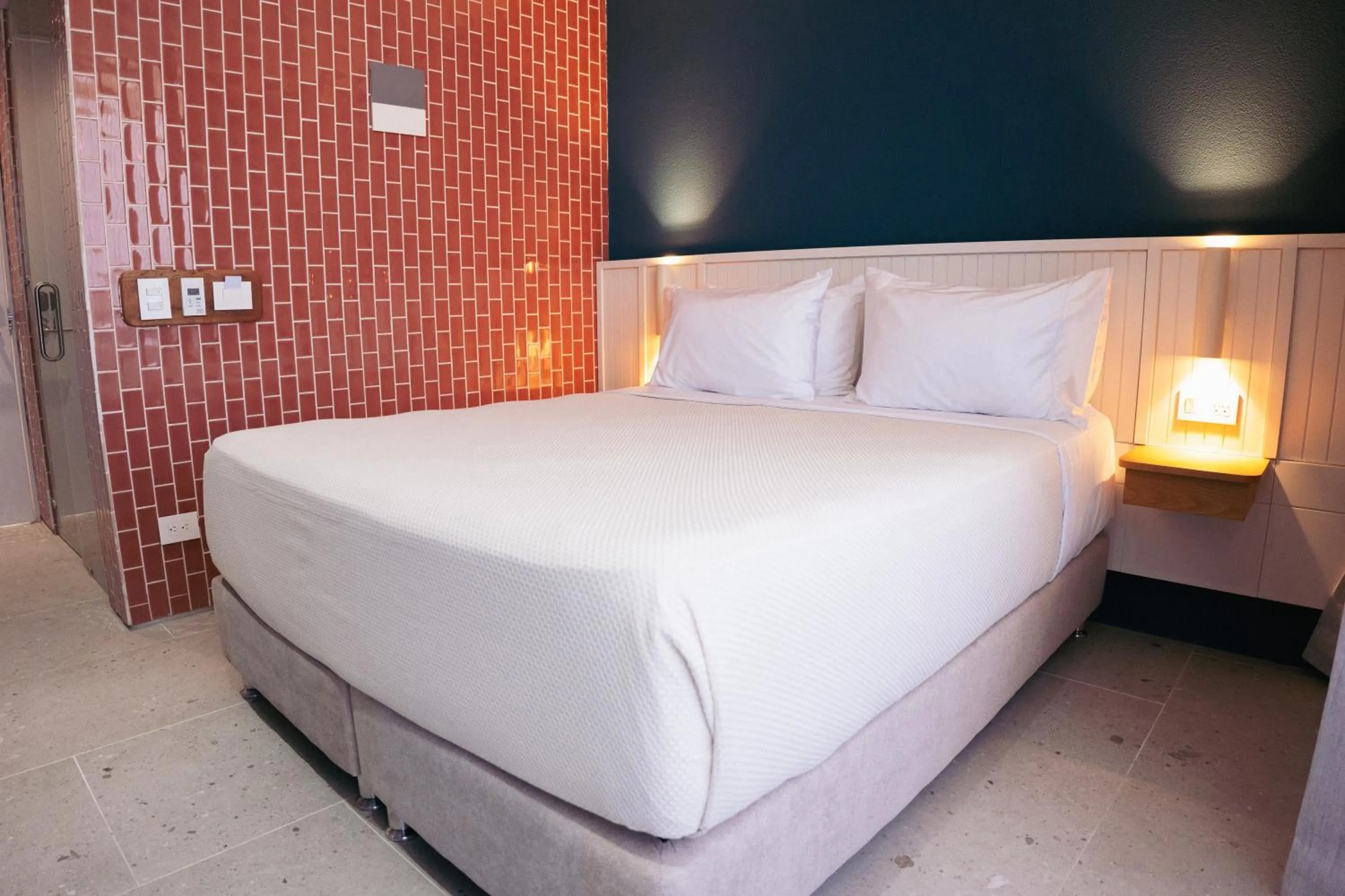 Bed in Zapadilly Tree Hotel