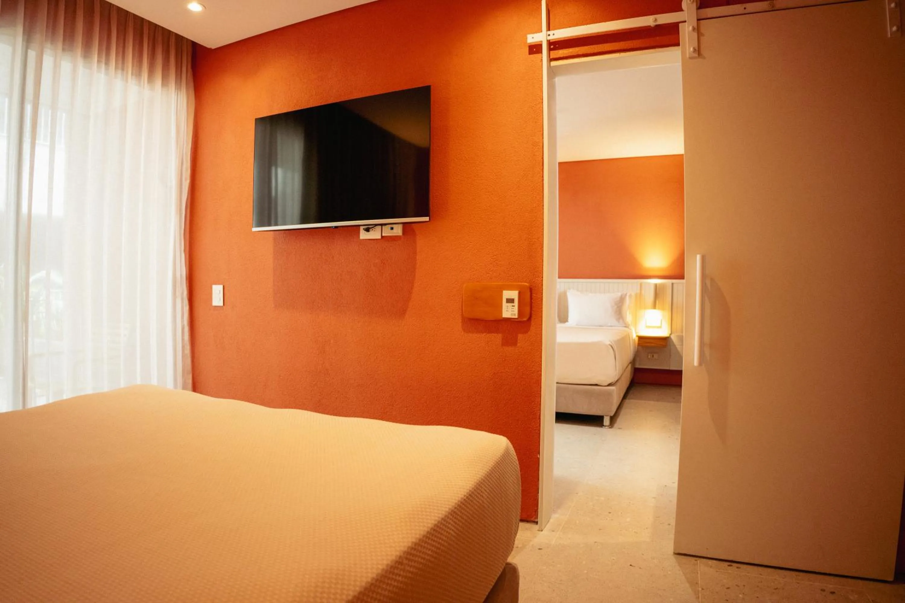 Bed in Zapadilly Tree Hotel